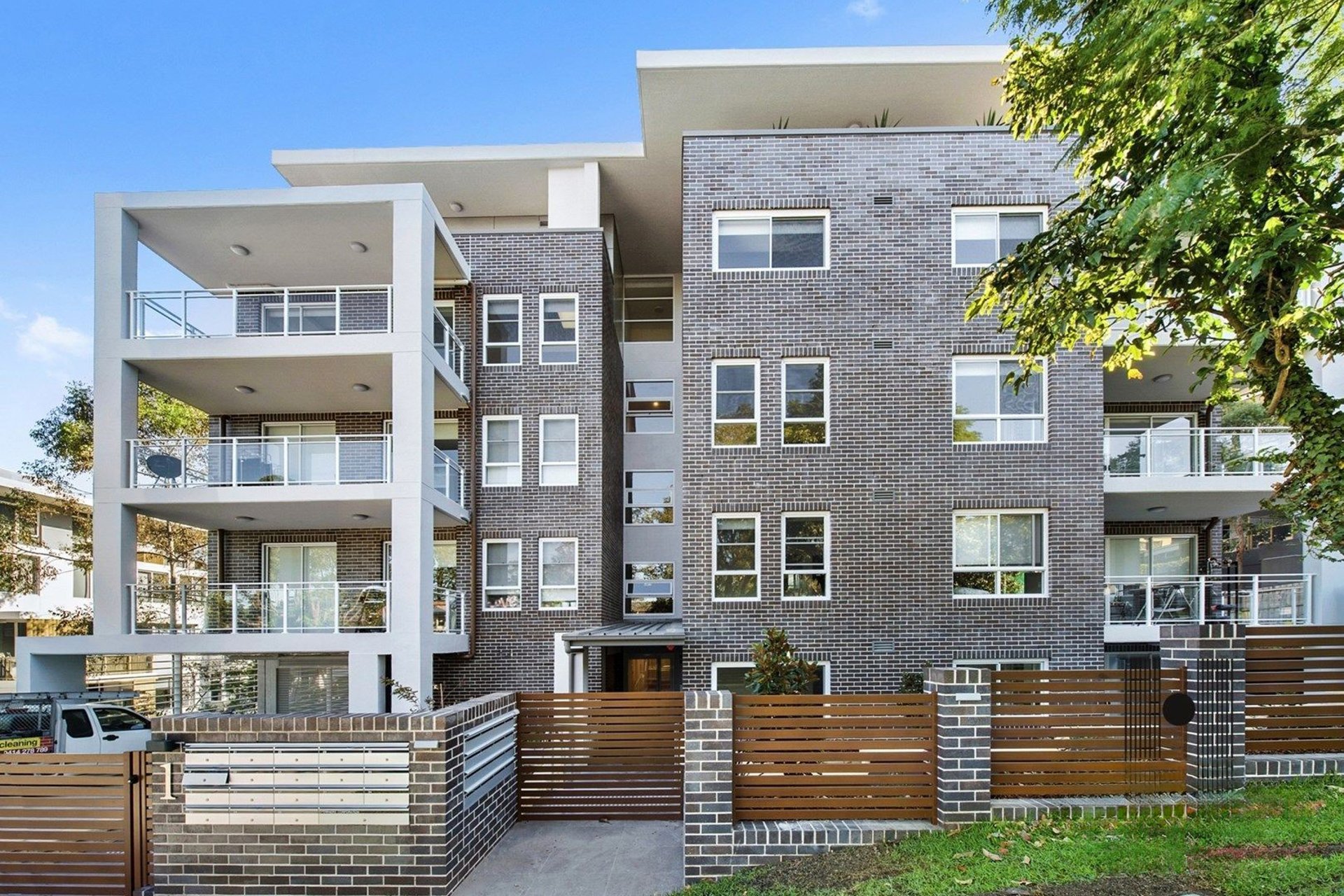 17/1-1A Pymble Avenue, Pymble For Lease by The Marshall Group