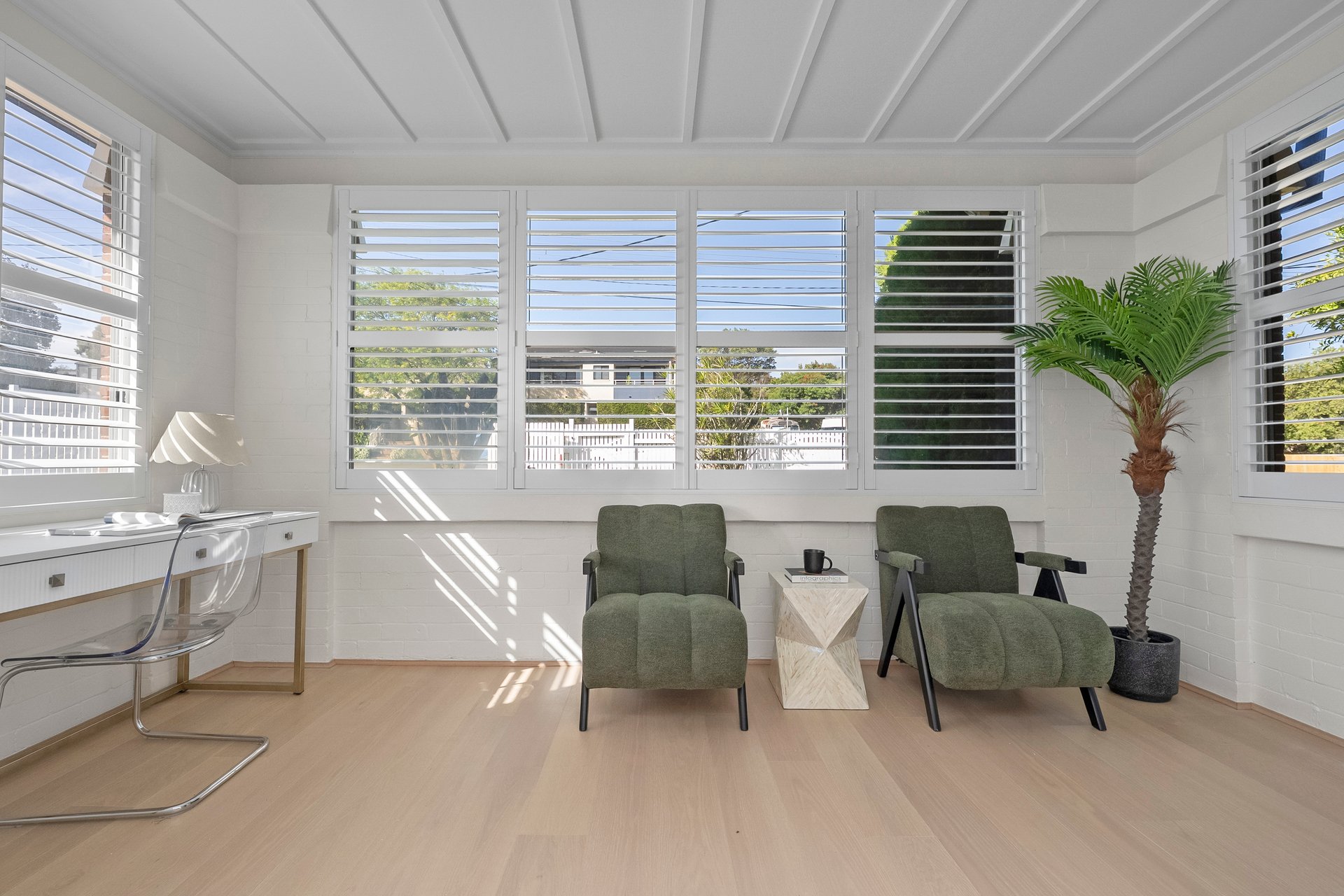 33 South Creek Road, Dee Why Auction by The Marshall Group - image 4