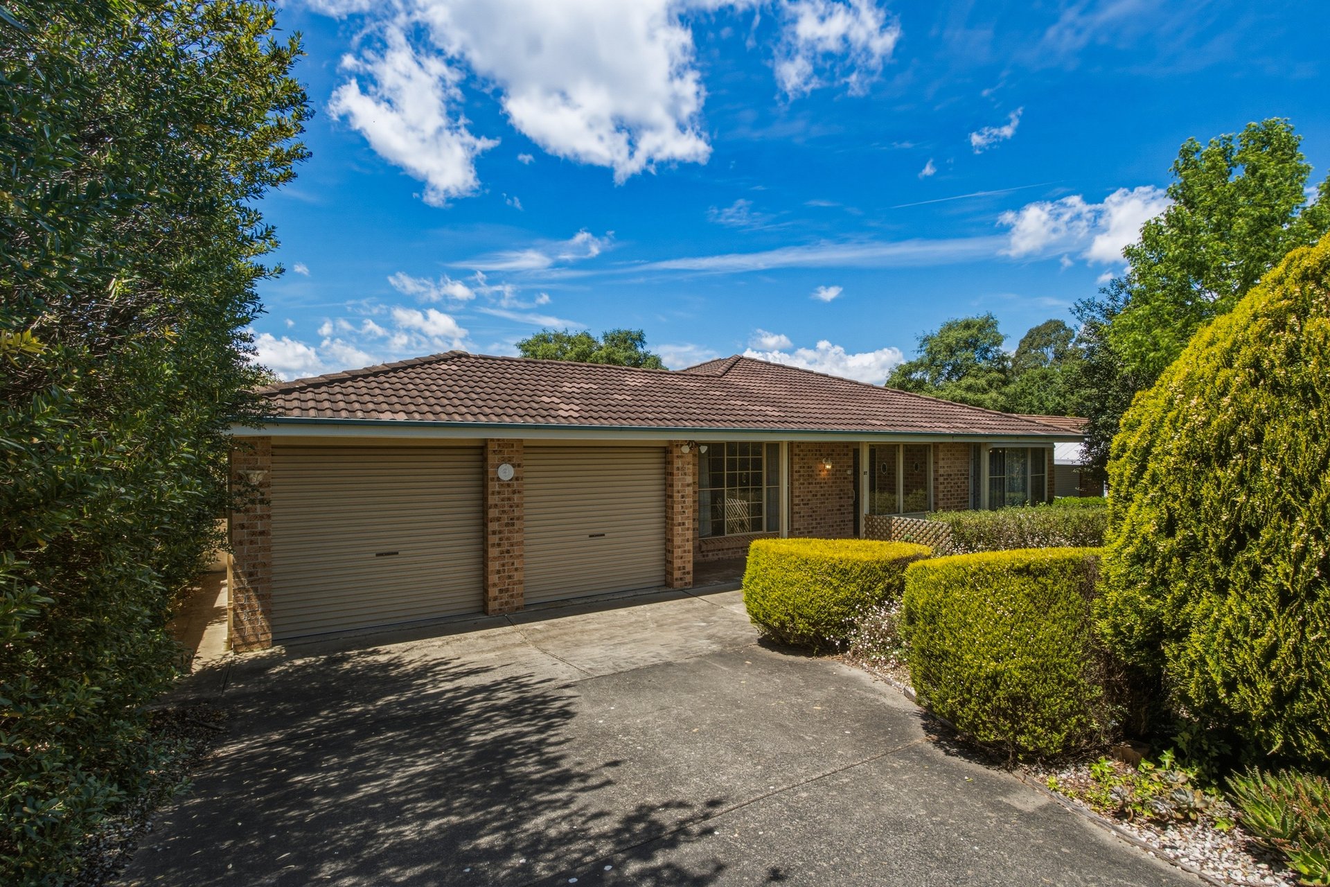 27 Sir Donald Bradman Drive, Bowral - Image 1