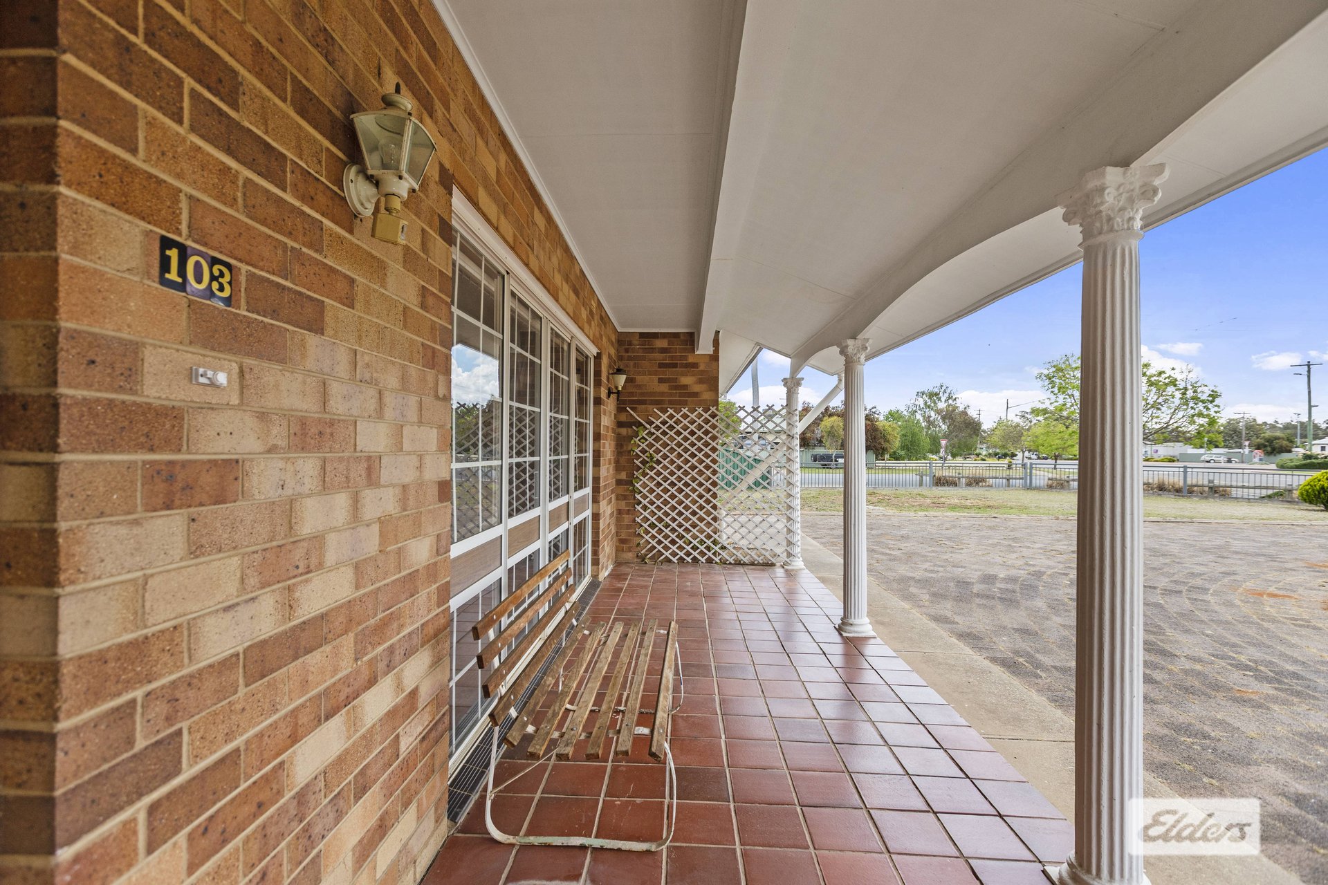 103 Urana Street — photo 3 of 10