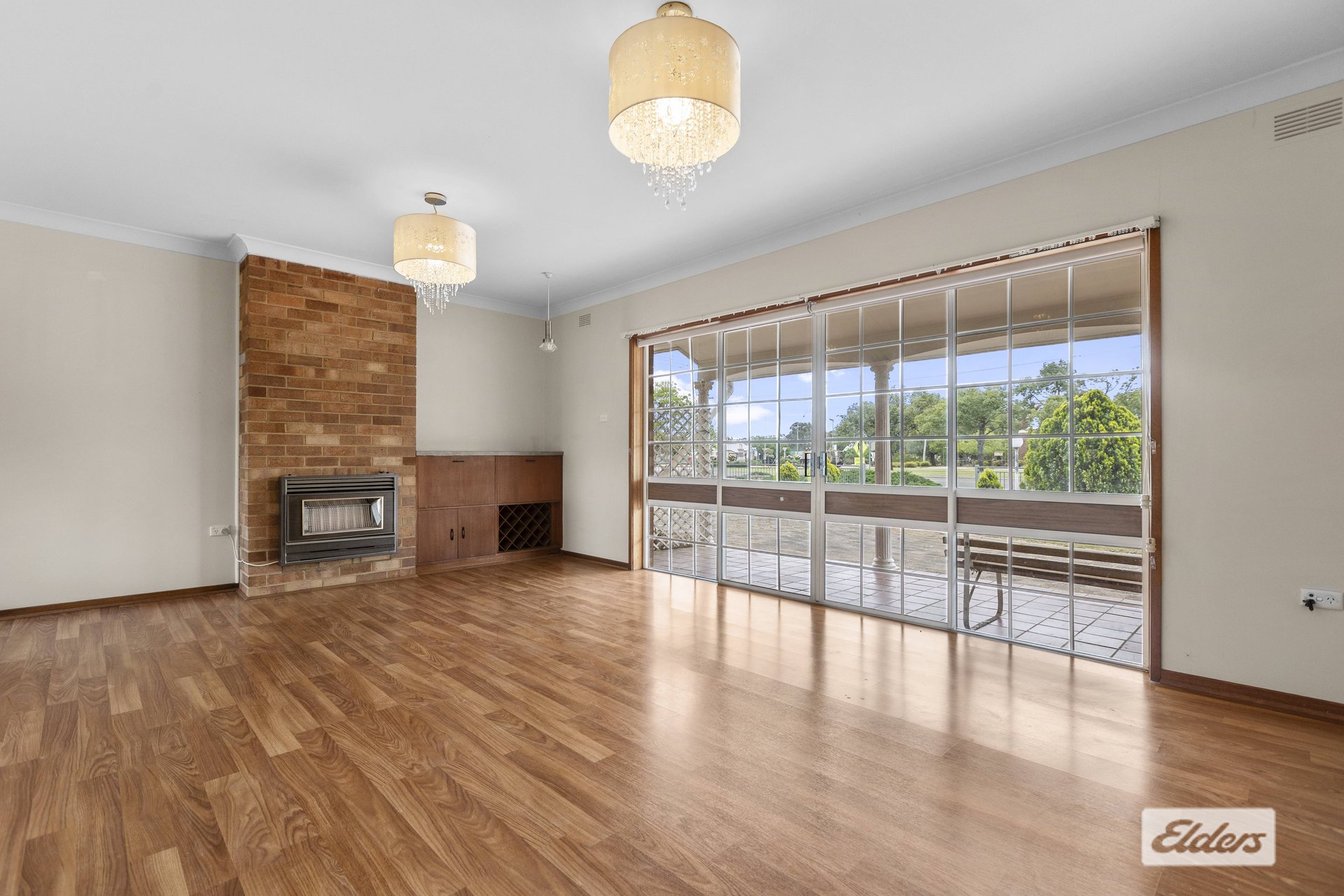 103 Urana Street — photo 4 of 10