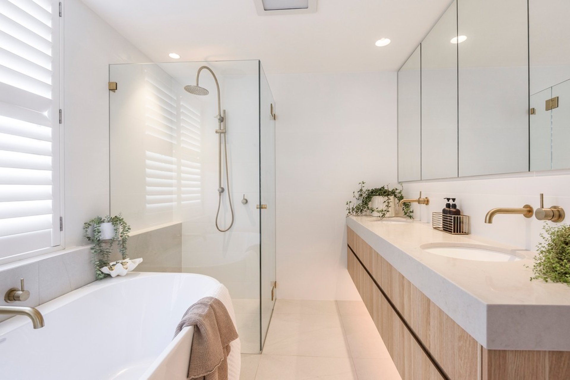 21 & 22/11 Ocean Street, Narrabeen For Lease by Sydney Sotheby's International Realty - image 7