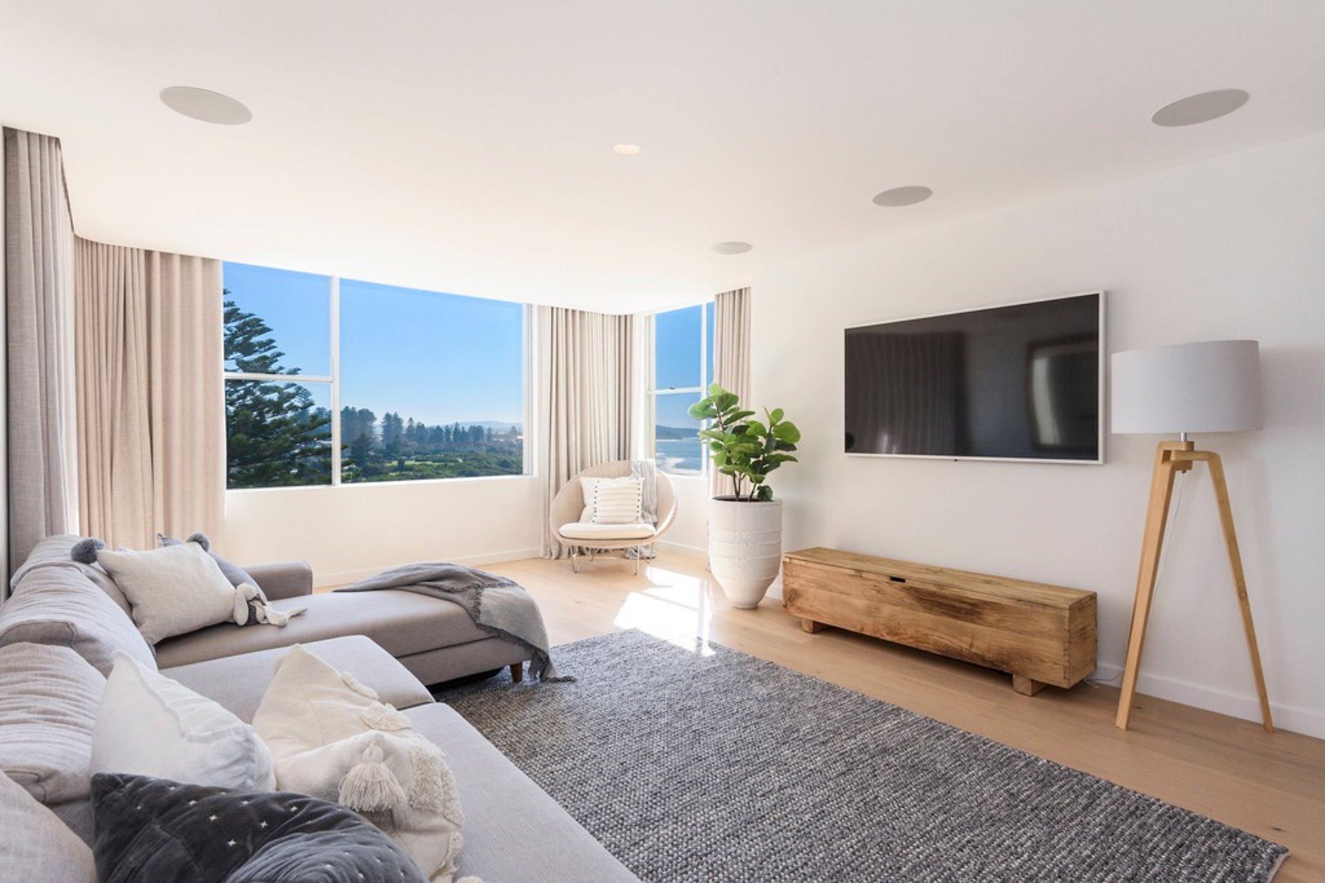 21 & 22/11 Ocean Street, Narrabeen For Lease by Sydney Sotheby's International Realty - image 4