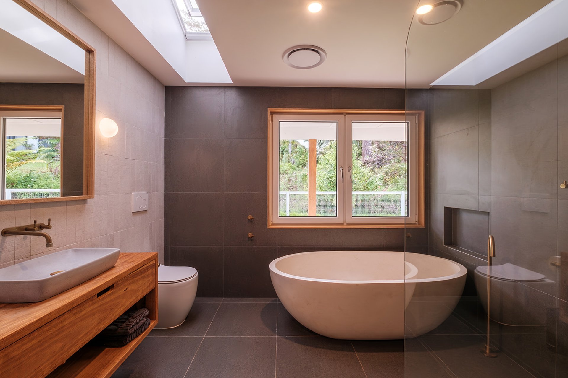 245 Friday Hut Road, Tintenbar For Sale by Byron Bay Sotheby's International Realty - image 1