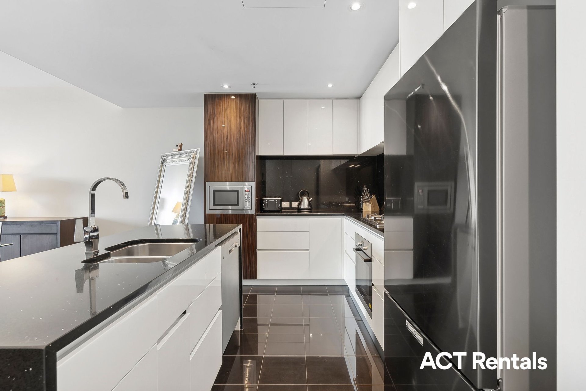 1209/240 Bunda Street City