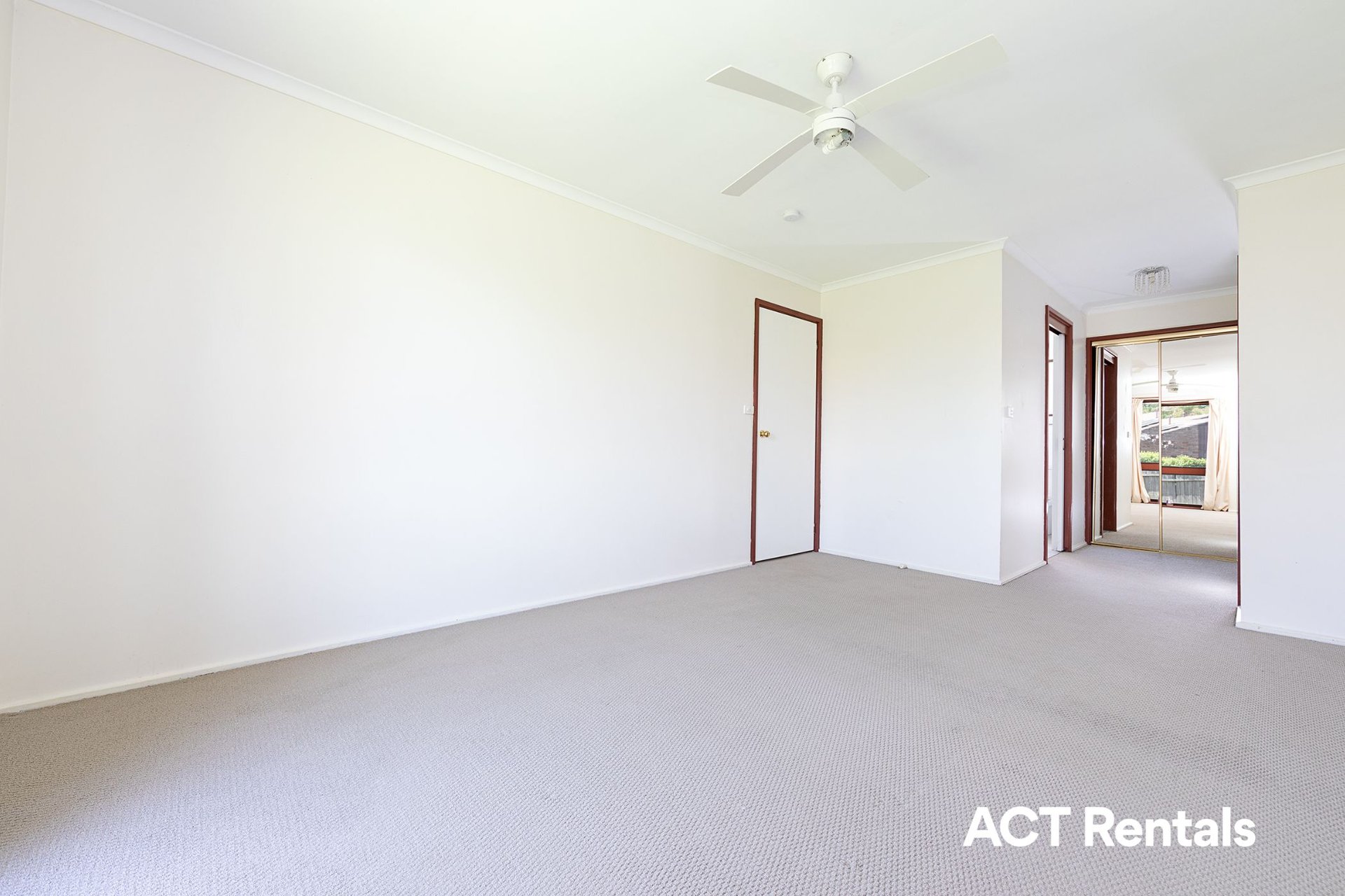 4 Reid Place Kambah
