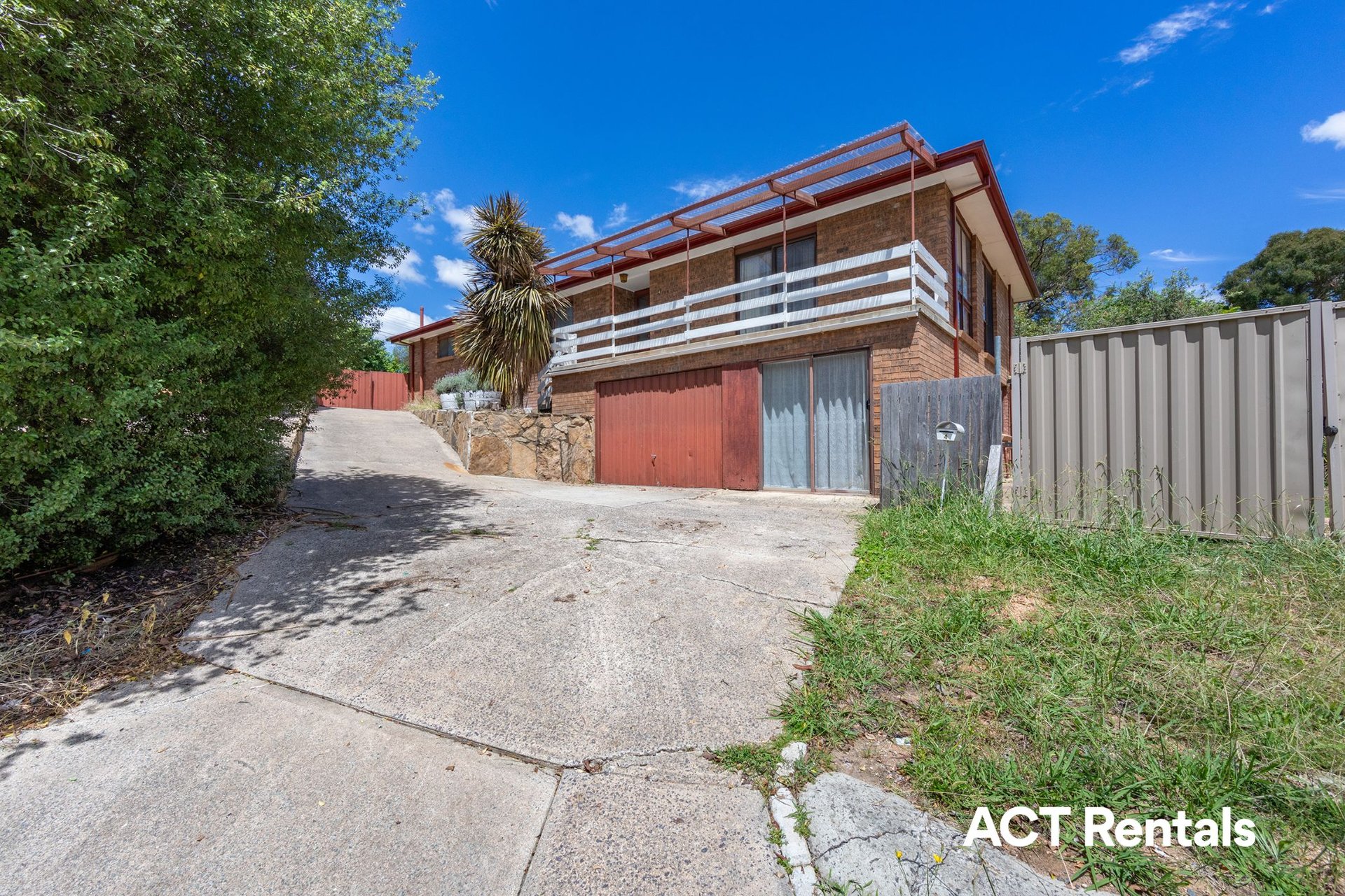 4 Reid Place Kambah