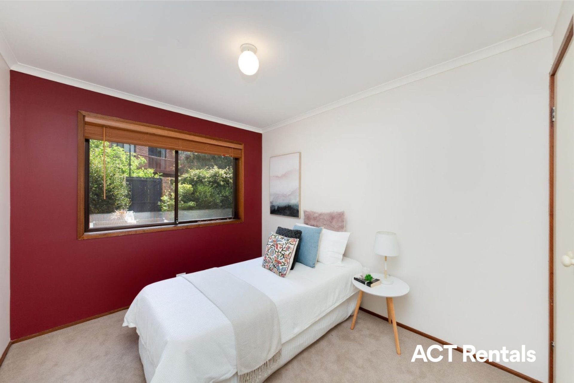 32/21 Cossington-Smith Crescent Lyneham