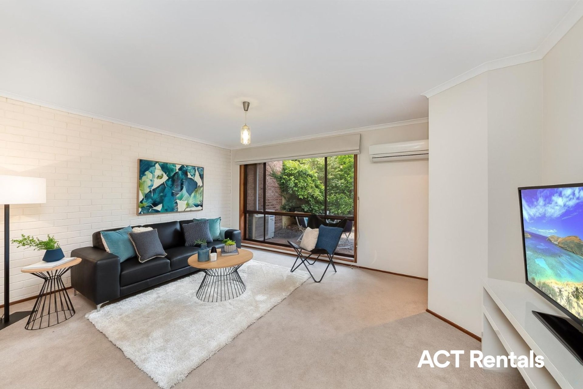 32/21 Cossington-Smith Crescent Lyneham