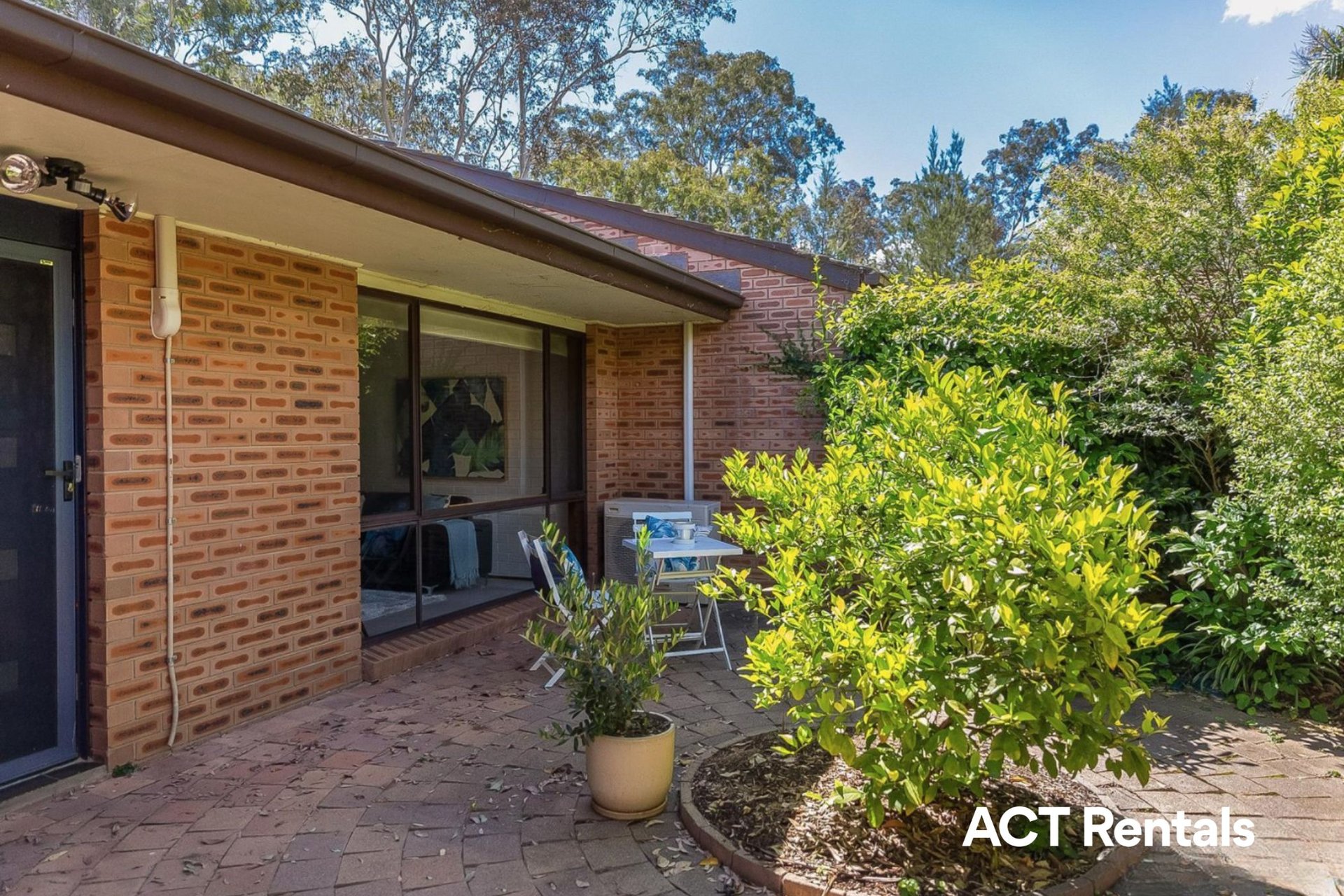 32/21 Cossington-Smith Crescent Lyneham