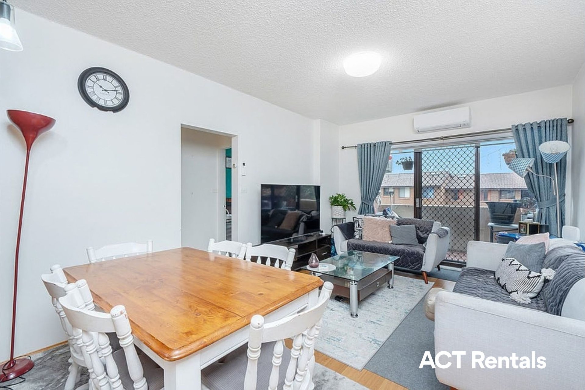 16/32 Springvale Drive Hawker