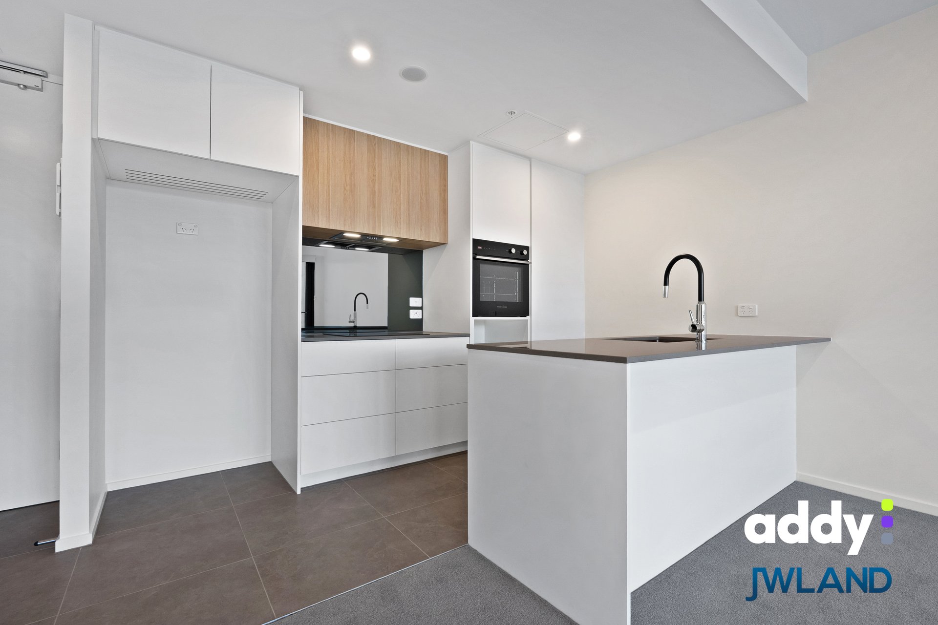 Photo 4 of 21, 720/325 Northbourne Avenue
