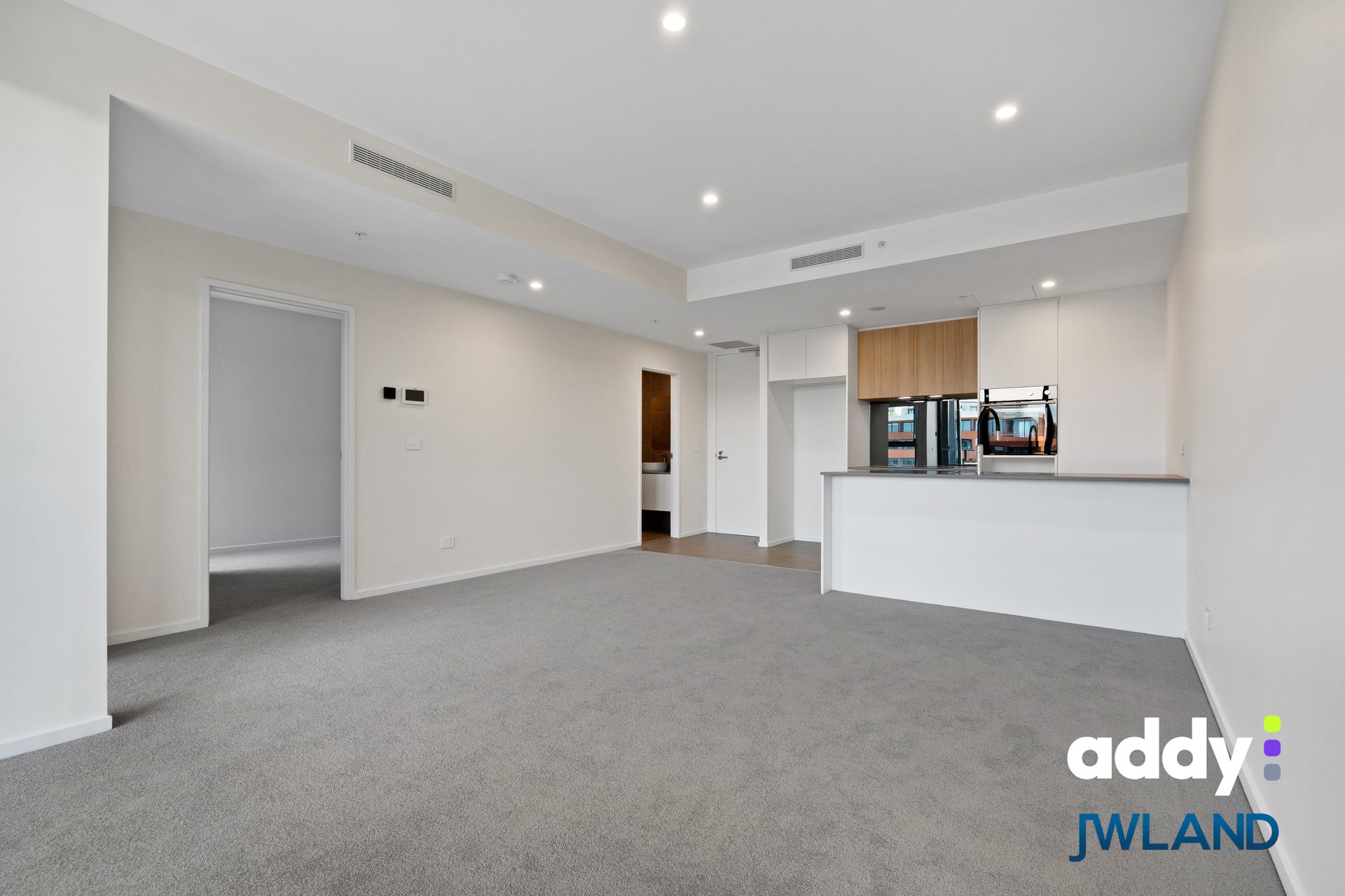Photo 6 of 21, 720/325 Northbourne Avenue