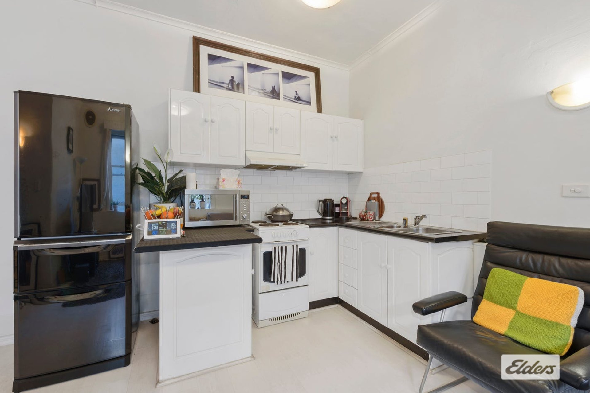 15/233 Darlinghurst Road — photo from Elders Real Estate Elizabeth Bay