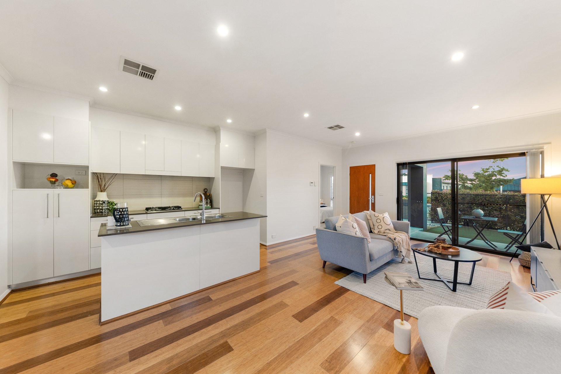 54 James Mcauley Crescent, Wright Auction by Sydney Sotheby's International Realty - image 7