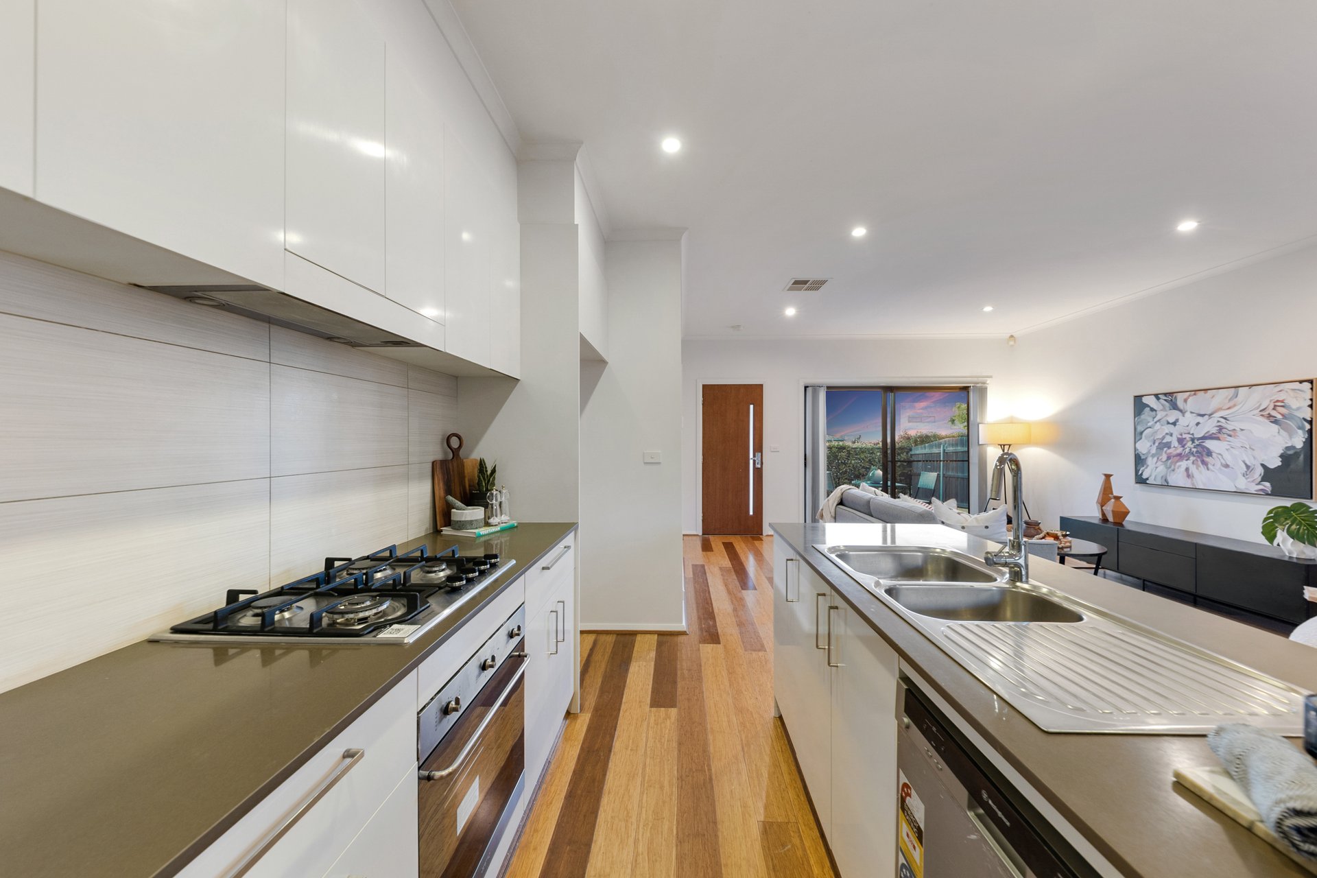 54 James Mcauley Crescent, Wright Auction by Sydney Sotheby's International Realty - image 10