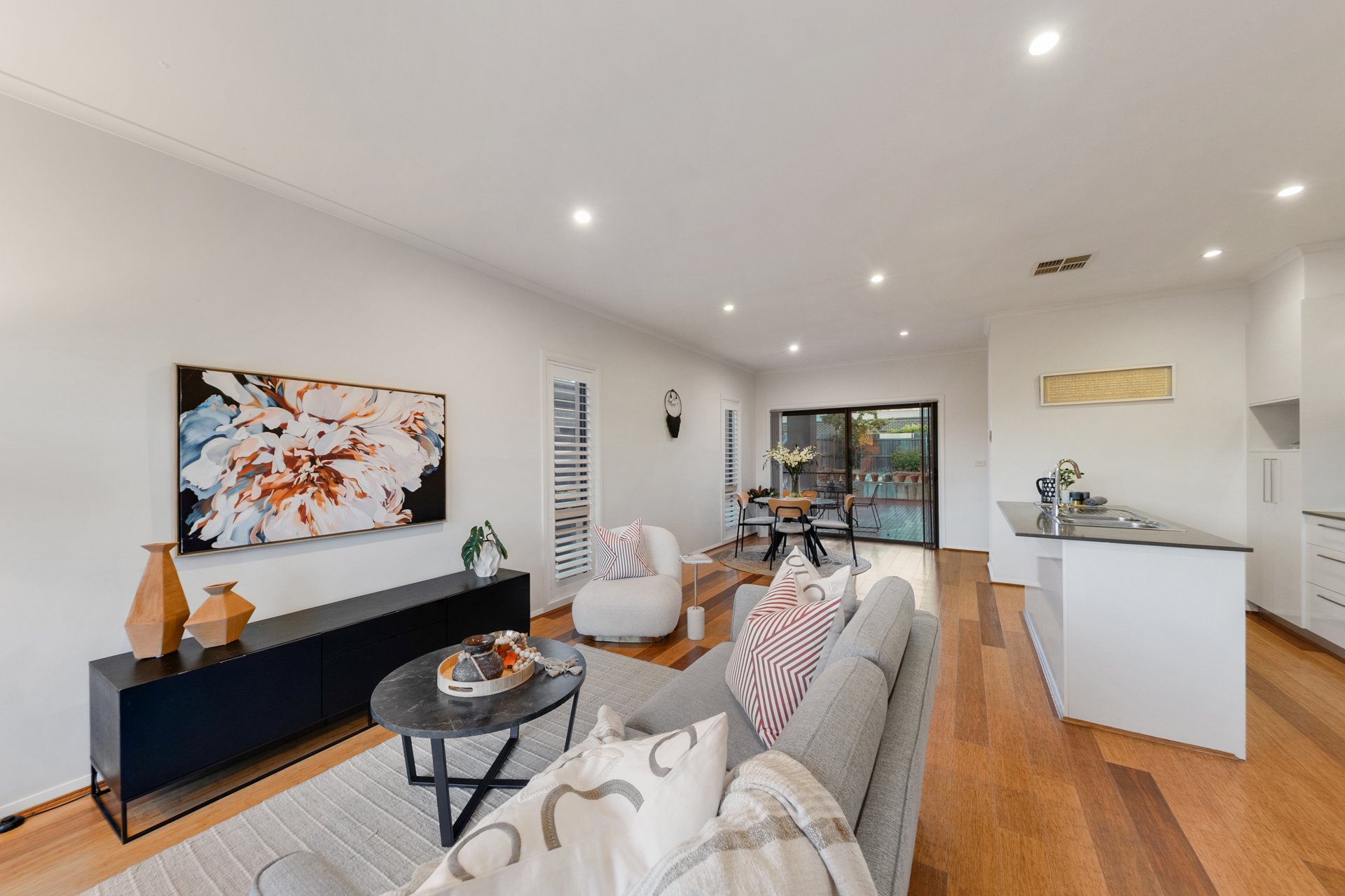 54 James Mcauley Crescent, Wright Auction by Sydney Sotheby's International Realty - image 6