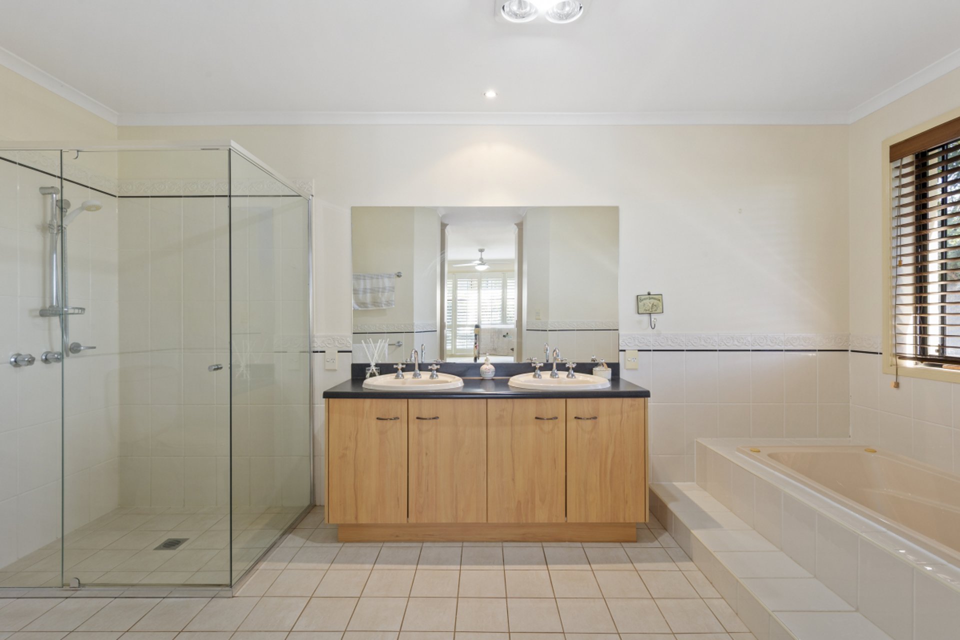 4 Arcadia Close, Bolwarra Heights For Sale by The Agency Hunter Valley - image 15
