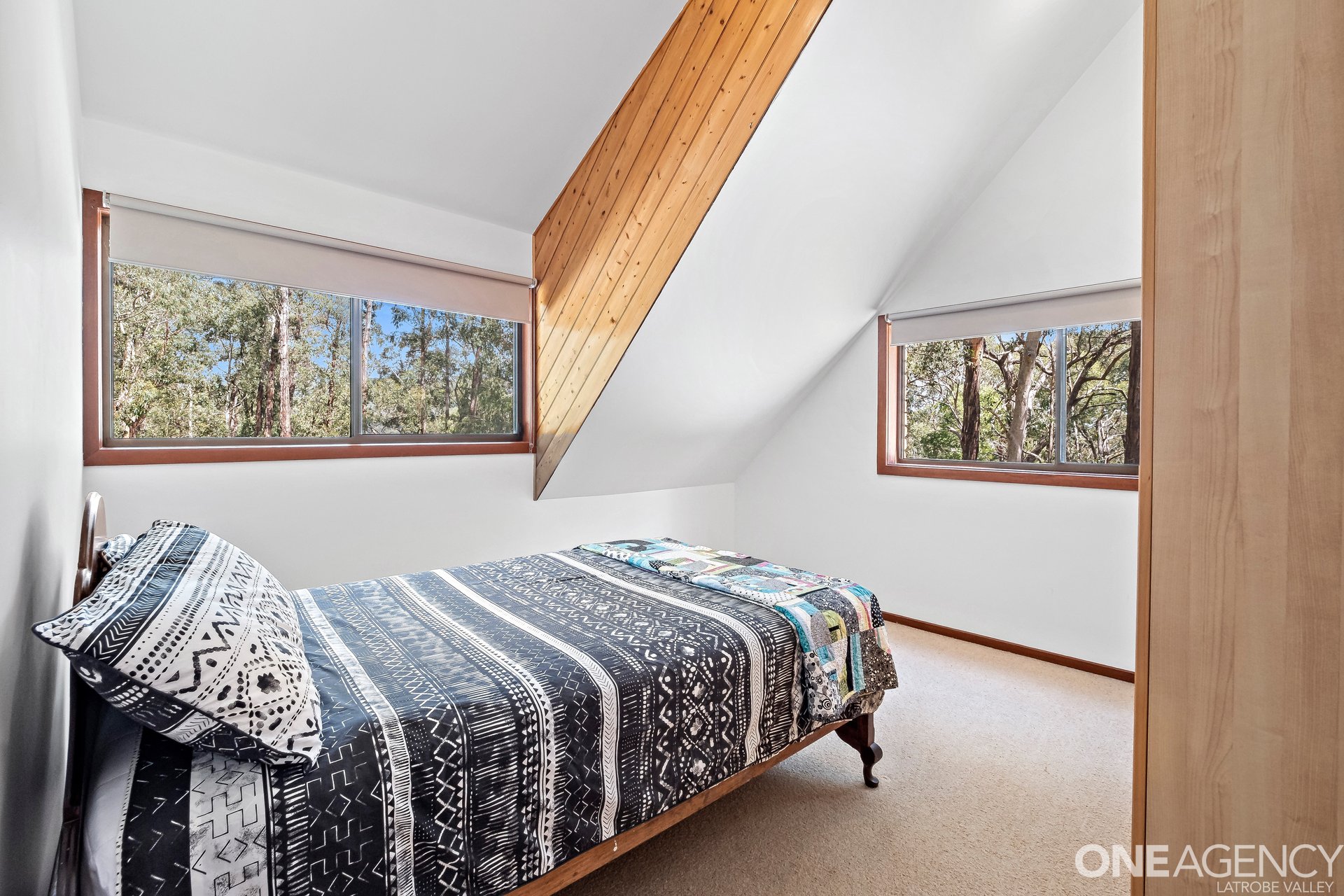 40 Koala Road, Jeeralang Junction For Sale by Farmbuy.com - image 11