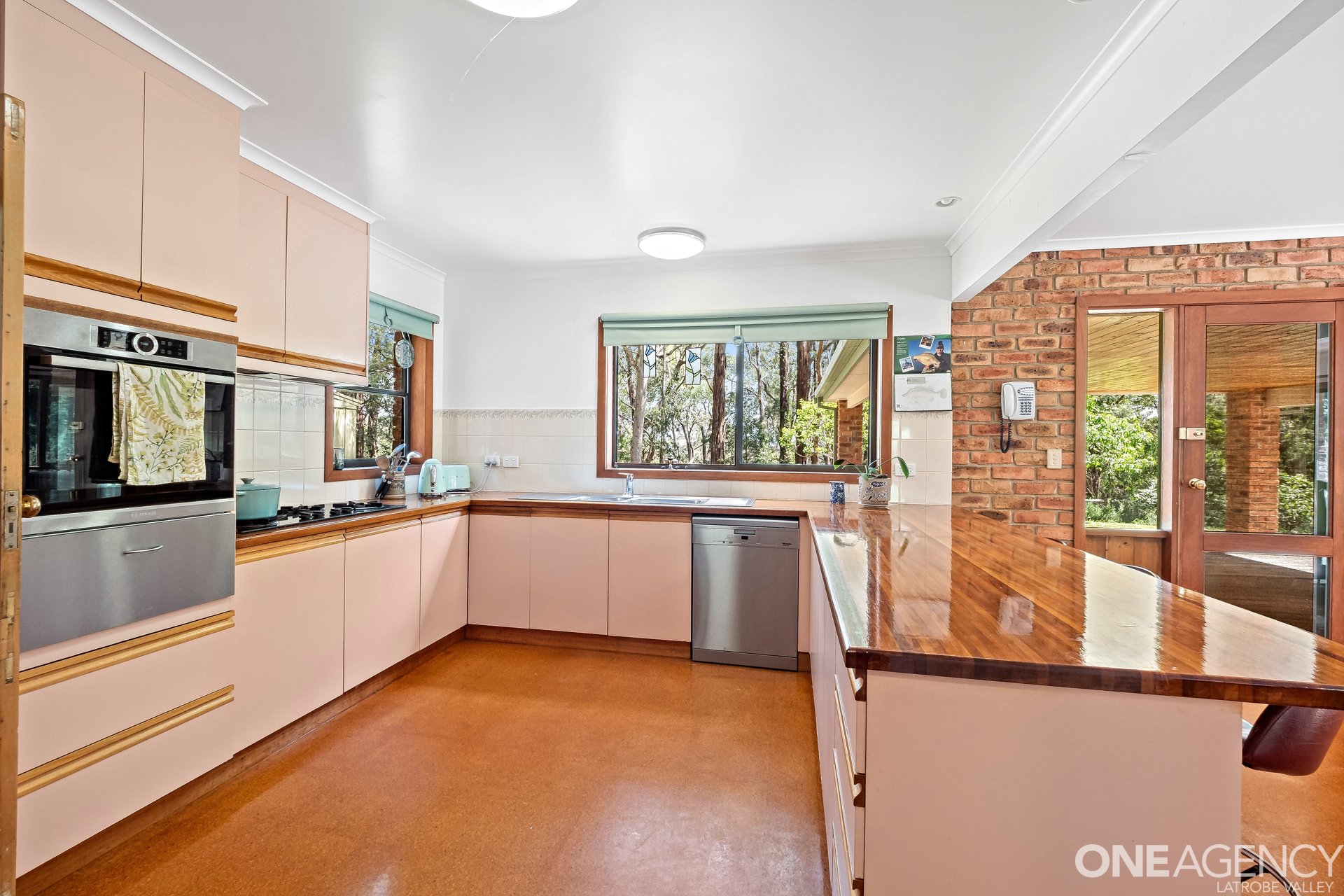 40 Koala Road, Jeeralang Junction For Sale by Farmbuy.com - image 6