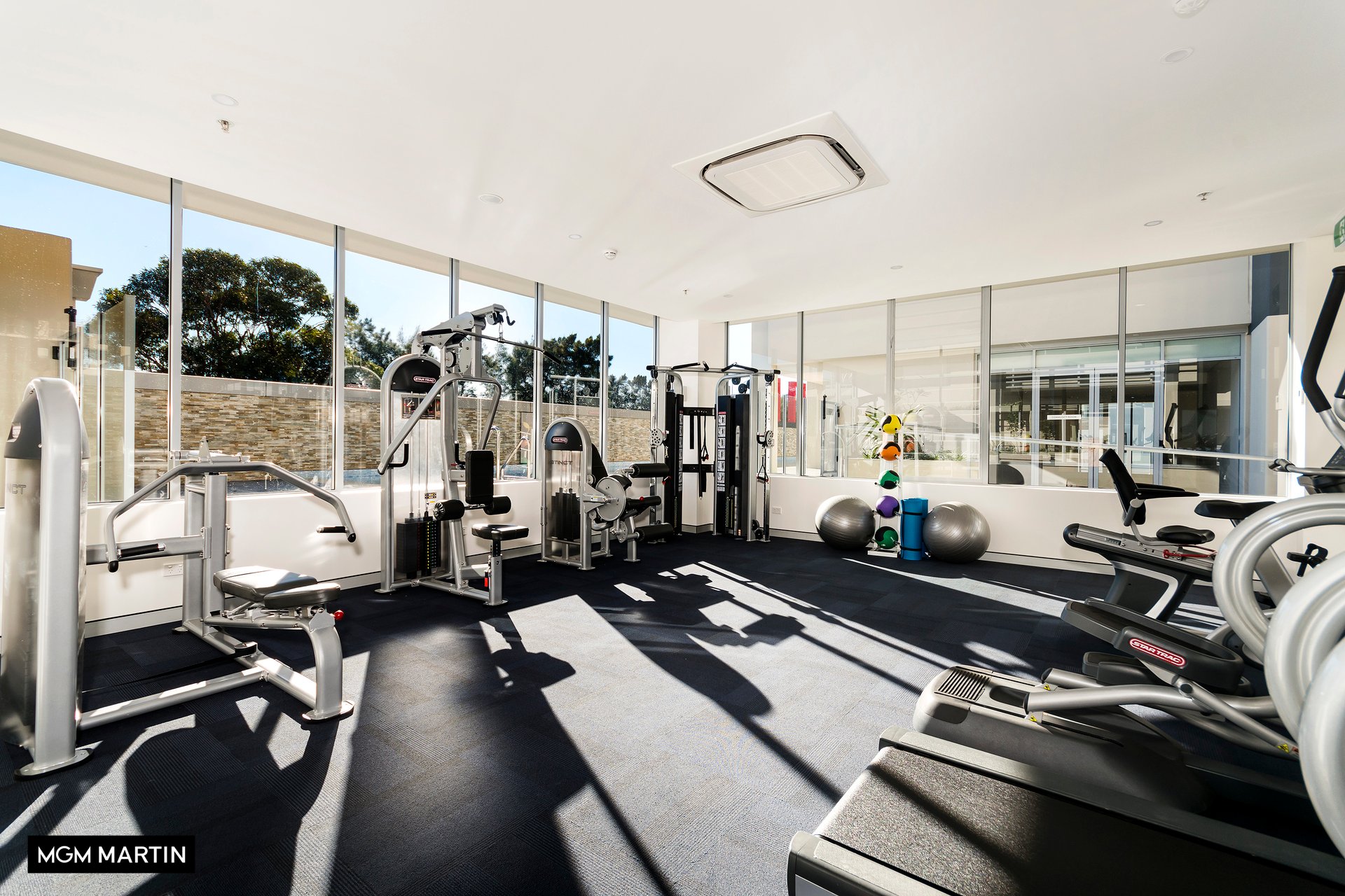 1002C/8 Bourke Street, Mascot For Lease by MGM Martin - image 1