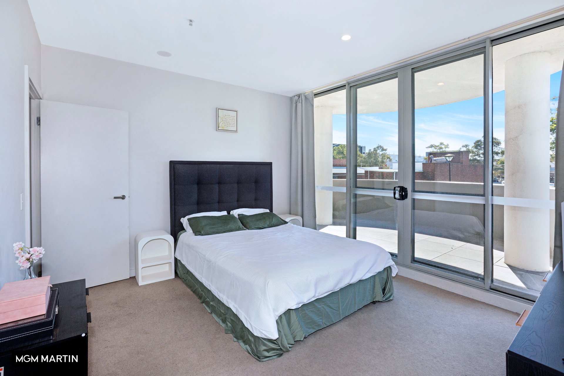 103/103-105  O'Riordan Street, Mascot Sold by MGM Martin - image 1