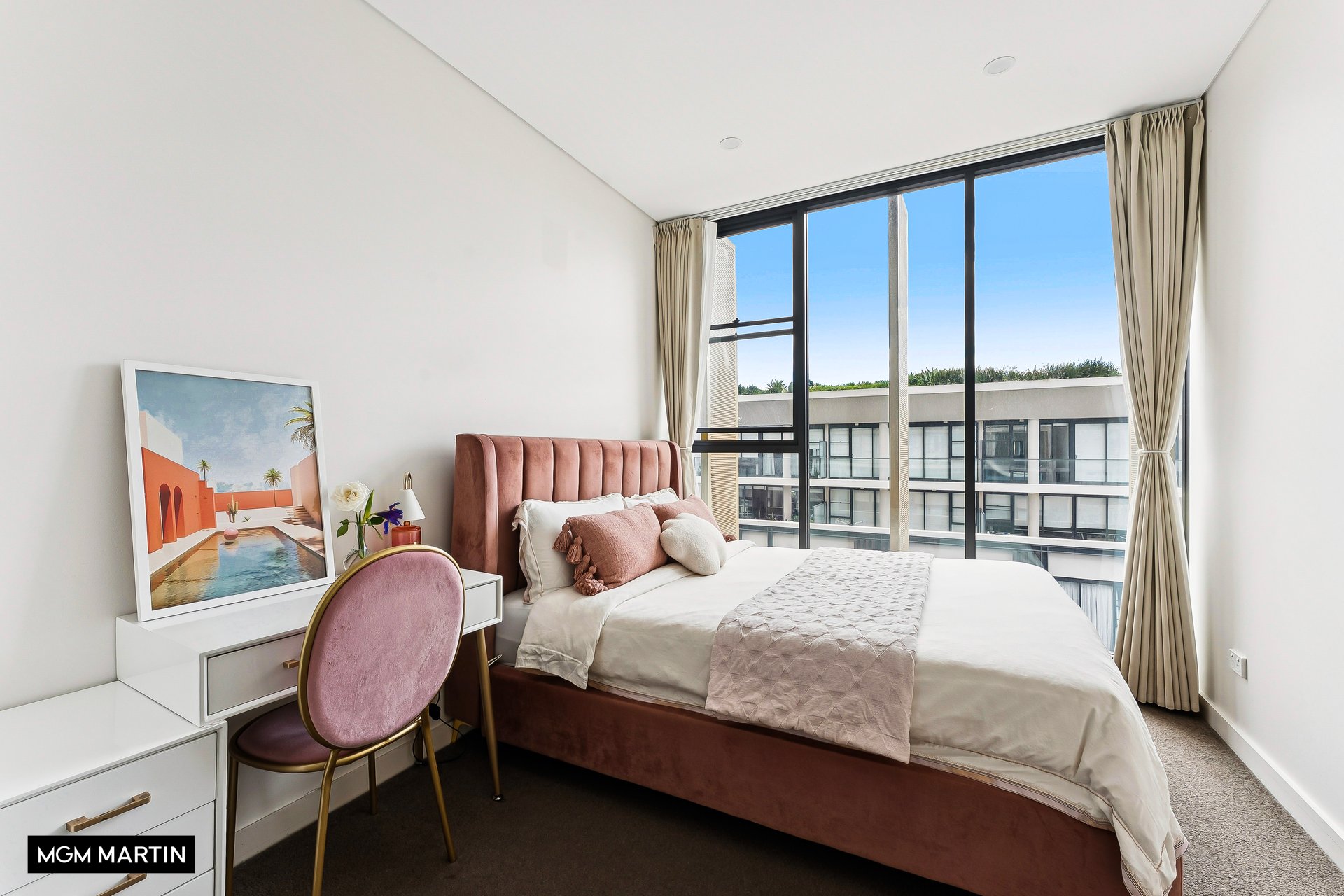 1609/8 Kingsborough Way, Zetland For Sale by MGM Martin - image 1