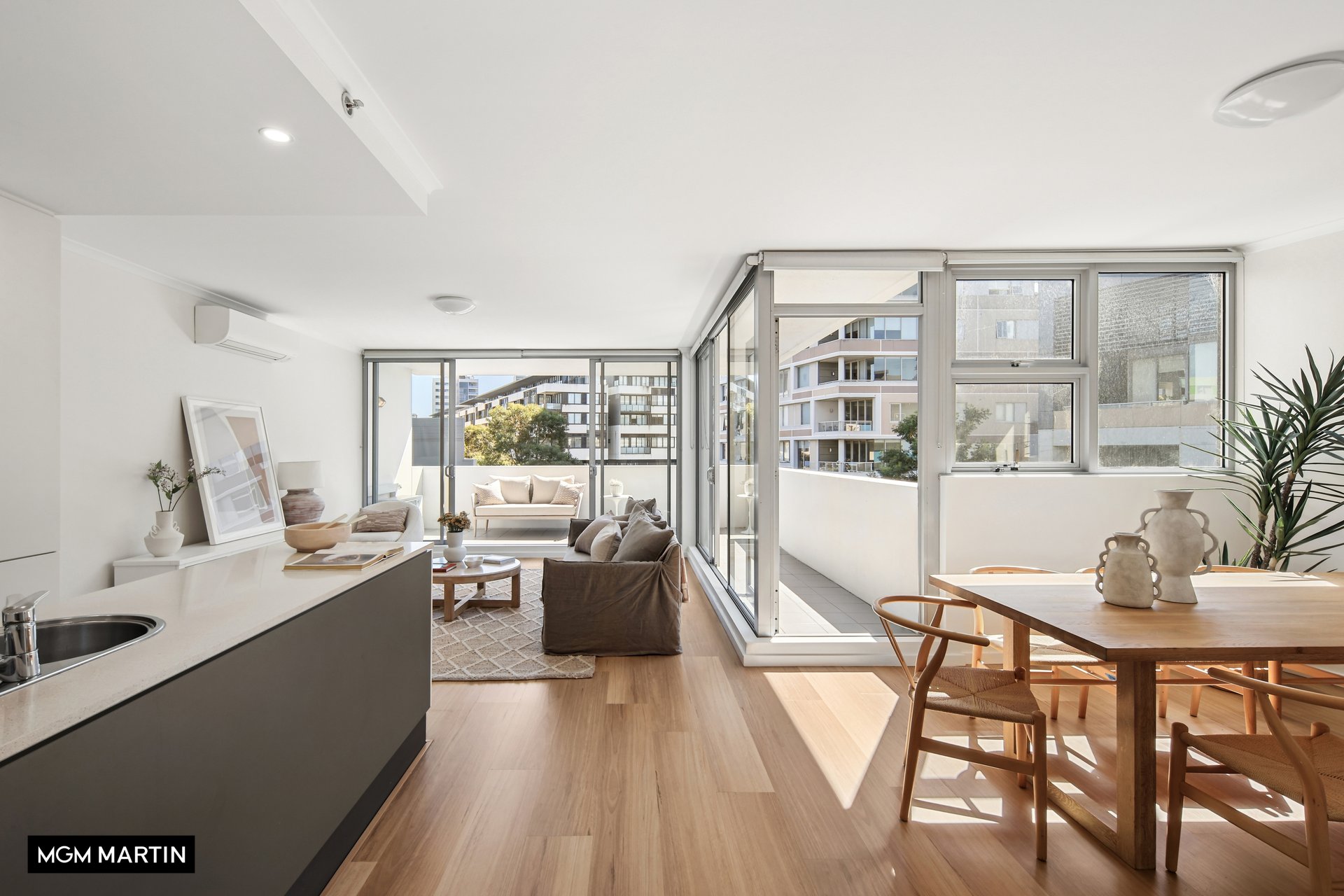 44/3 Defries Avenue, Zetland Sold by MGM Martin - image 1