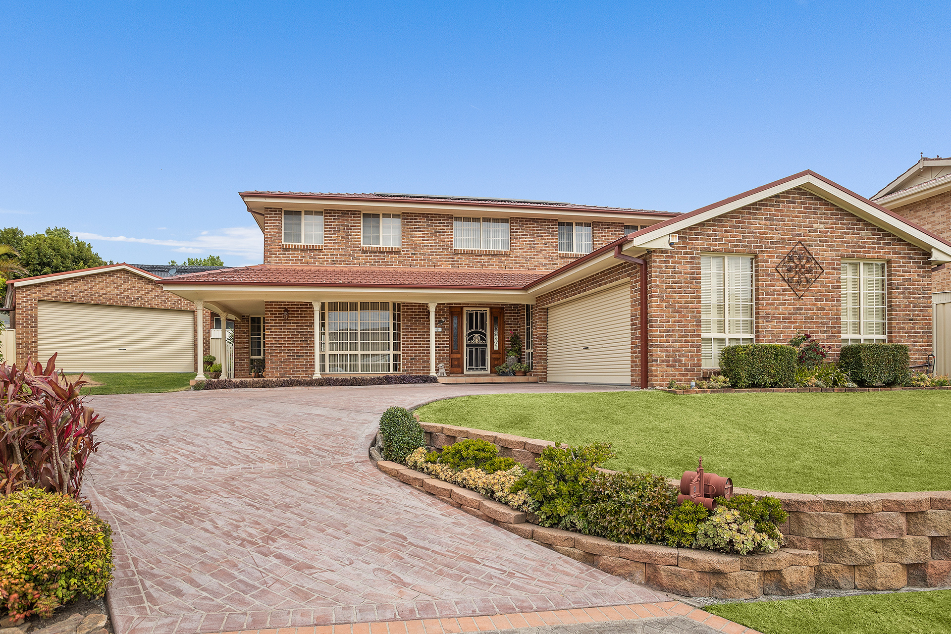 Positioned in a quiet cul-de-sac with Beautiful Escarpment Views