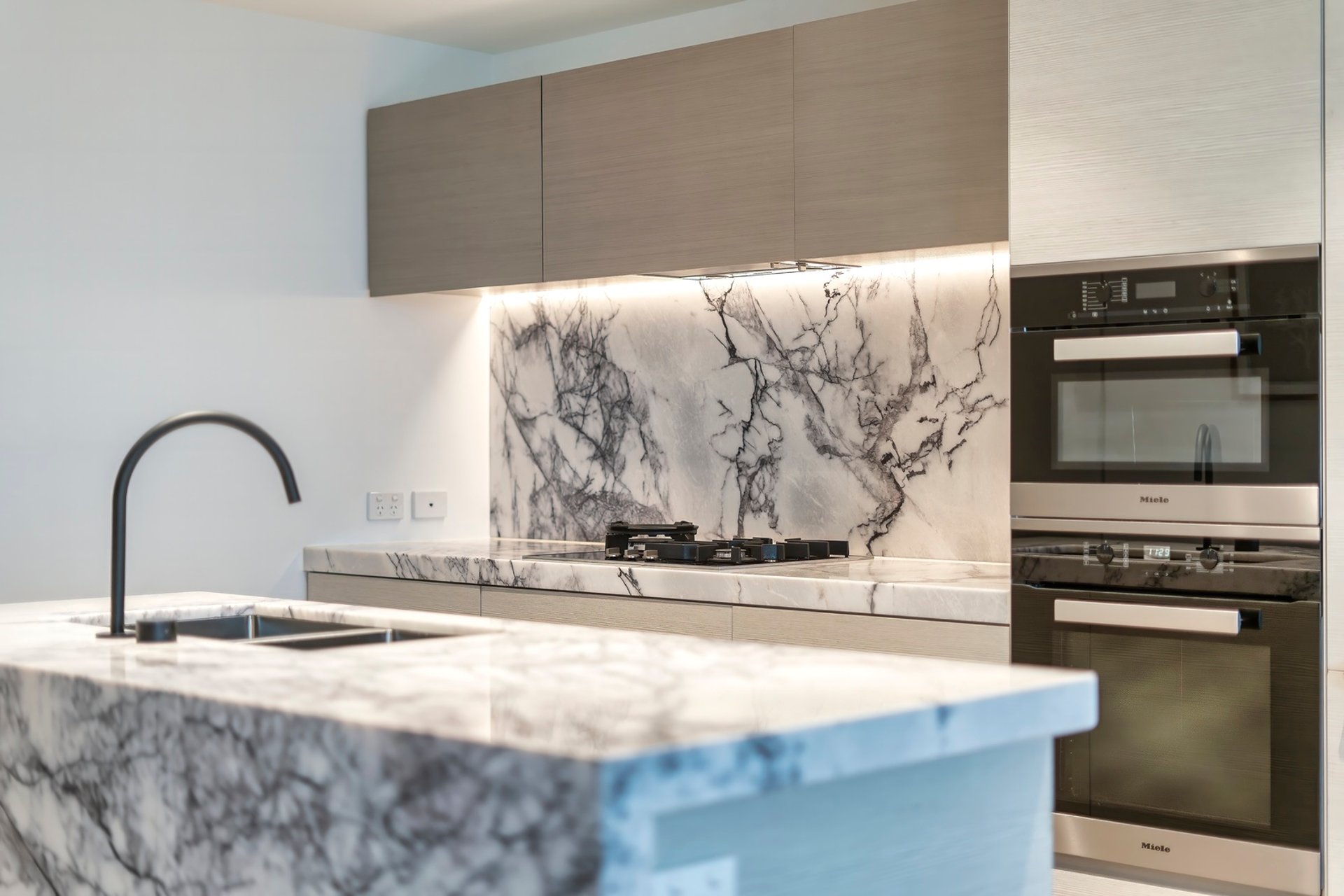 Unit 11207/36 Old Burleigh Road Surfers Paradise