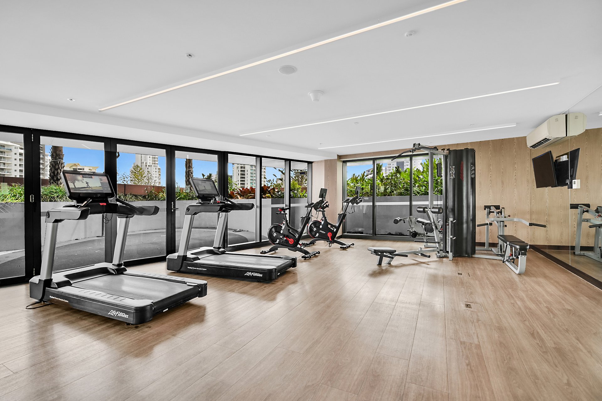 Unit 11207/36 Old Burleigh Road Surfers Paradise