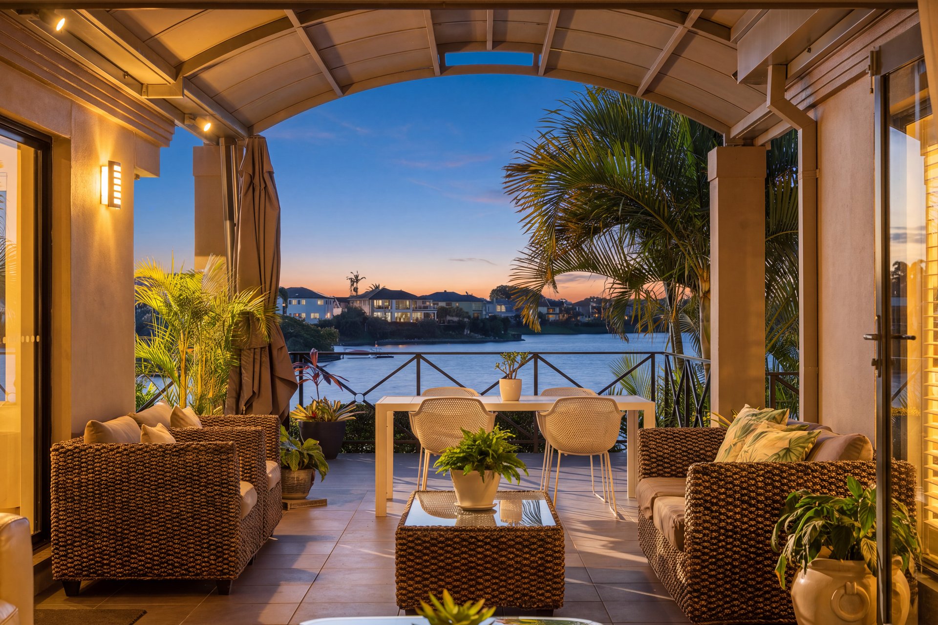 198 Dunlin Drive Burleigh Waters