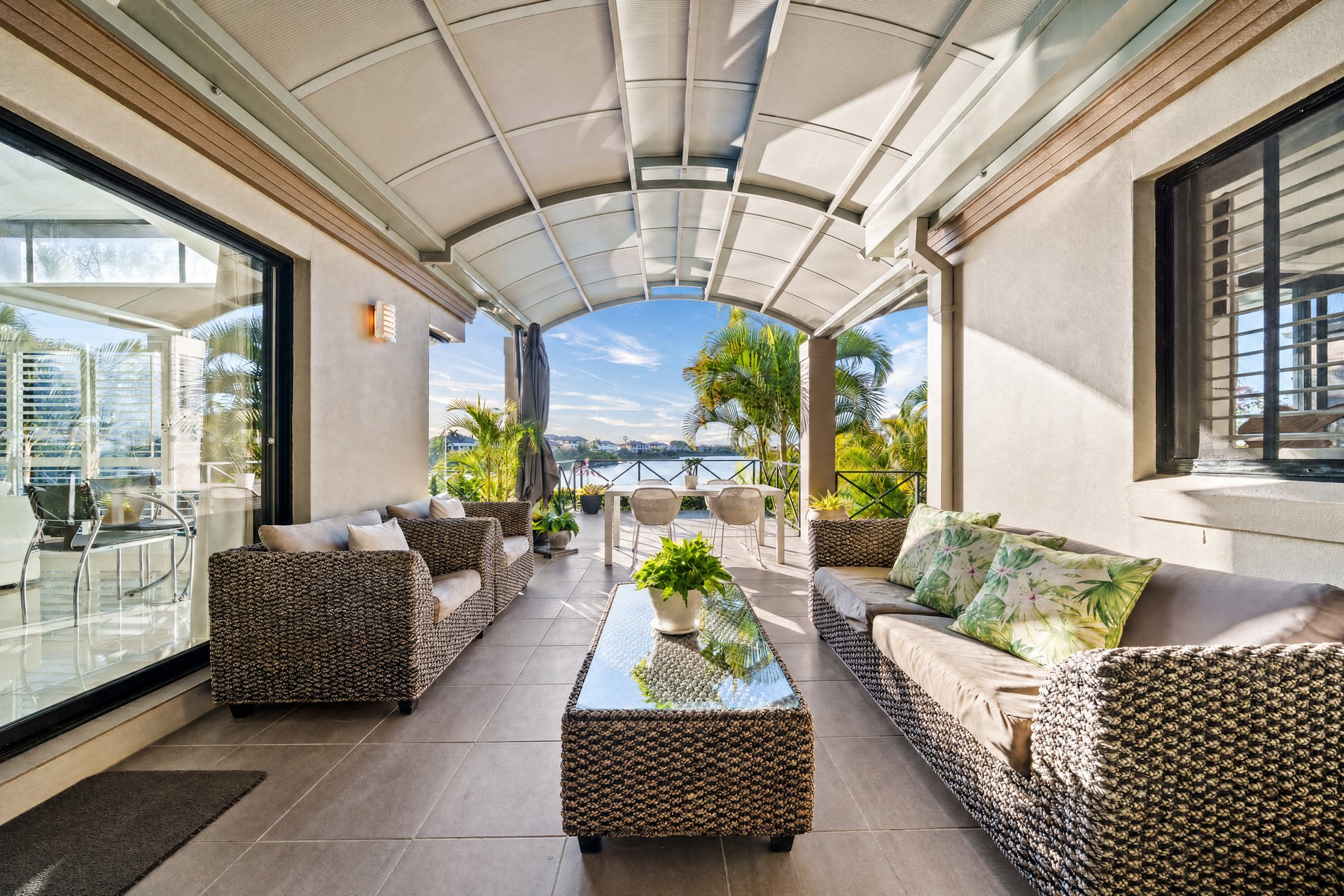 198 Dunlin Drive Burleigh Waters