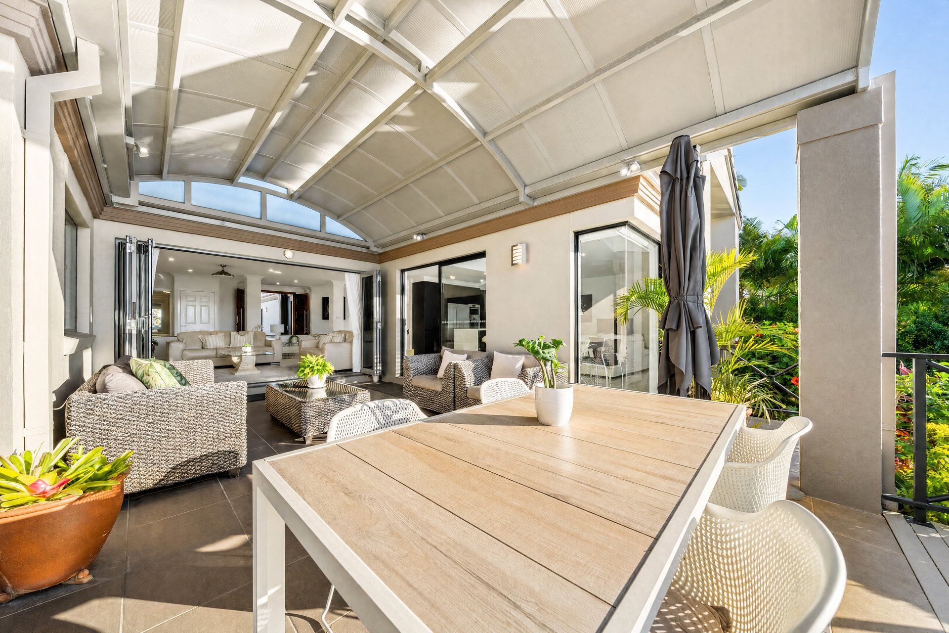 198 Dunlin Drive Burleigh Waters