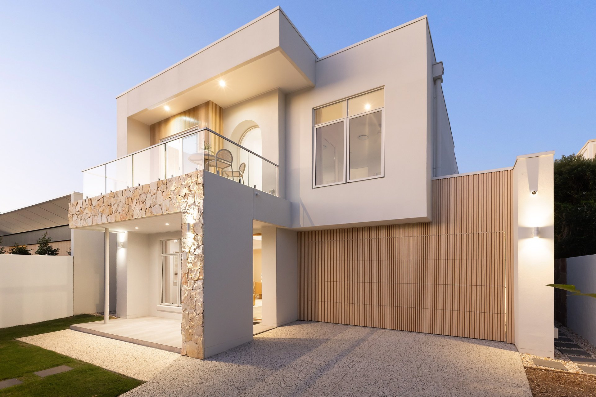 19a Vespa Crescent Surfers Paradise