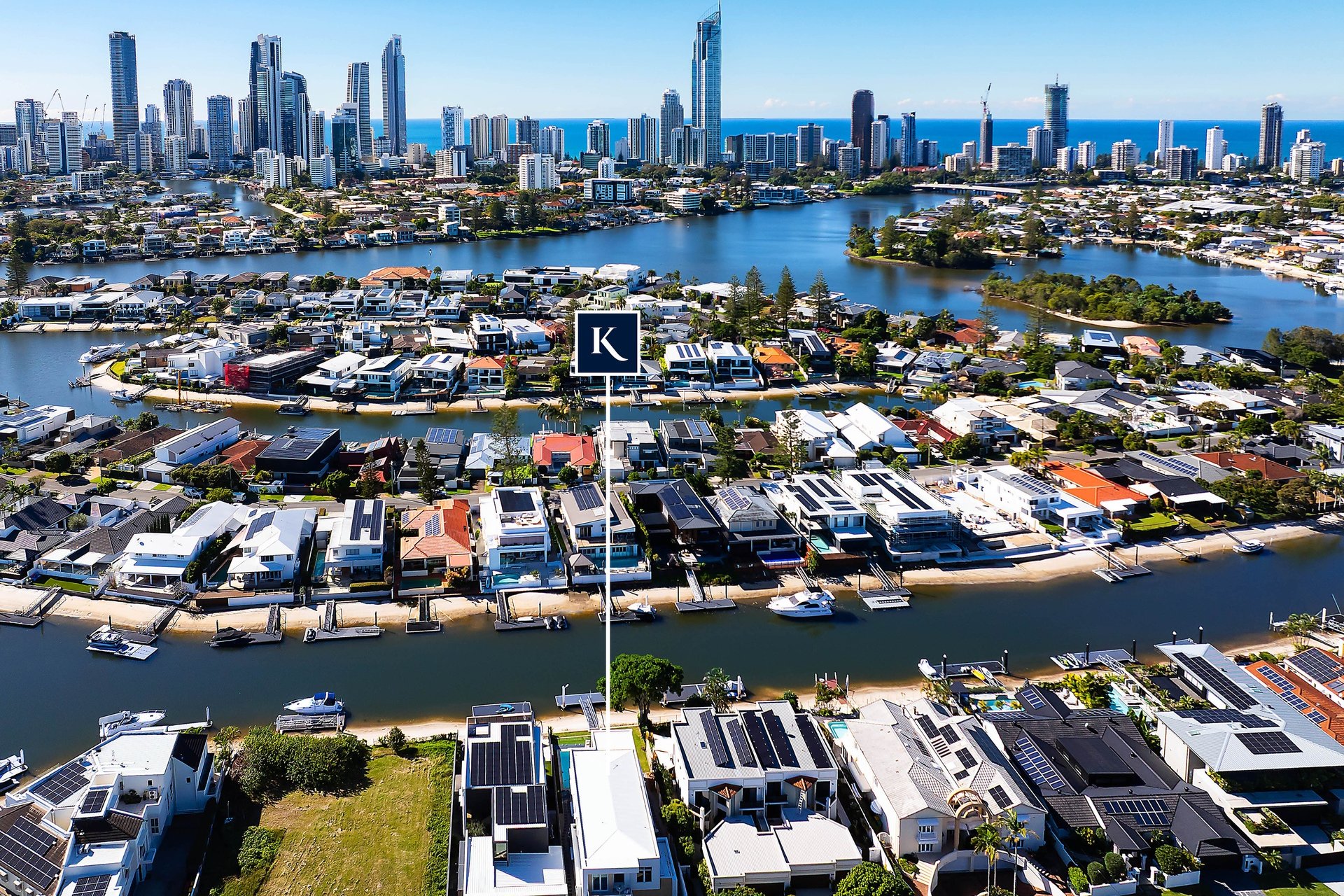 19a Vespa Crescent Surfers Paradise