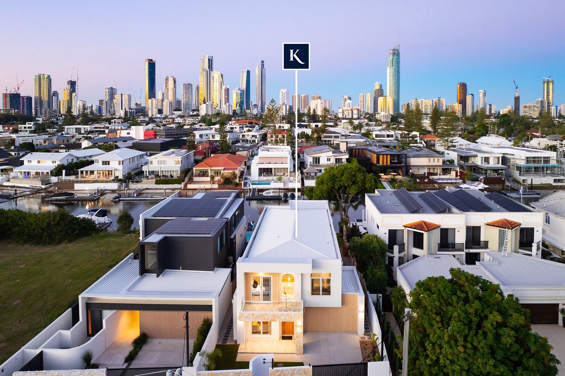 19a Vespa Crescent Surfers Paradise