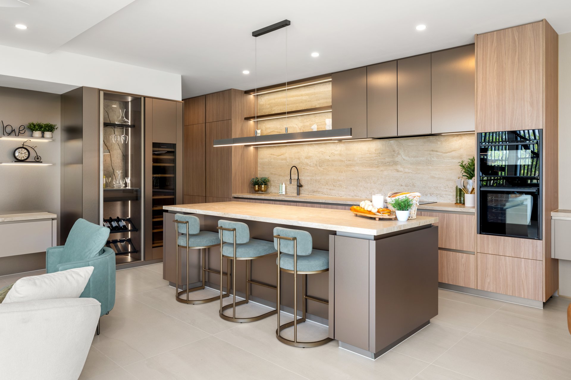 1/5  Esther  Place Surfers Paradise