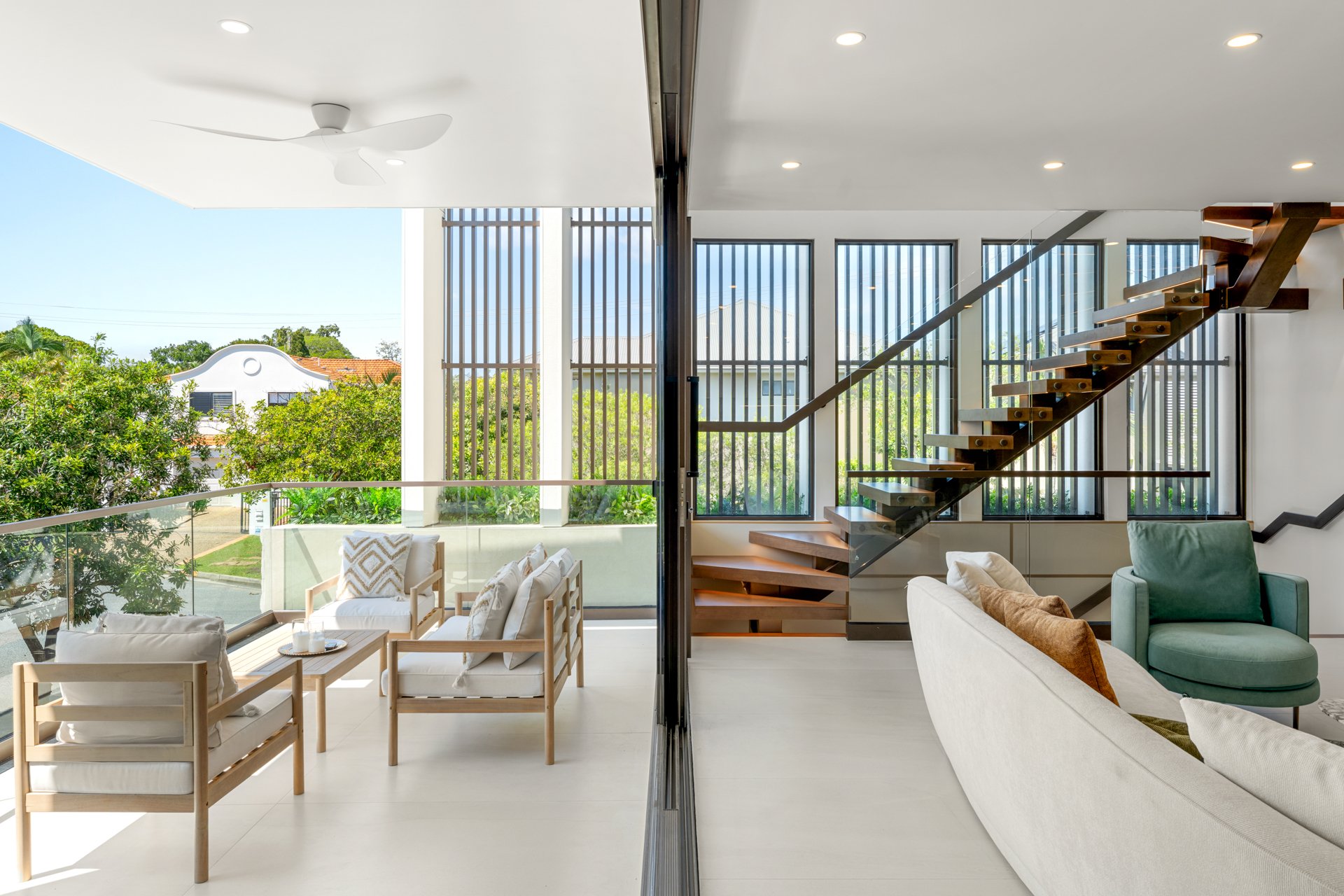 1/5  Esther  Place Surfers Paradise