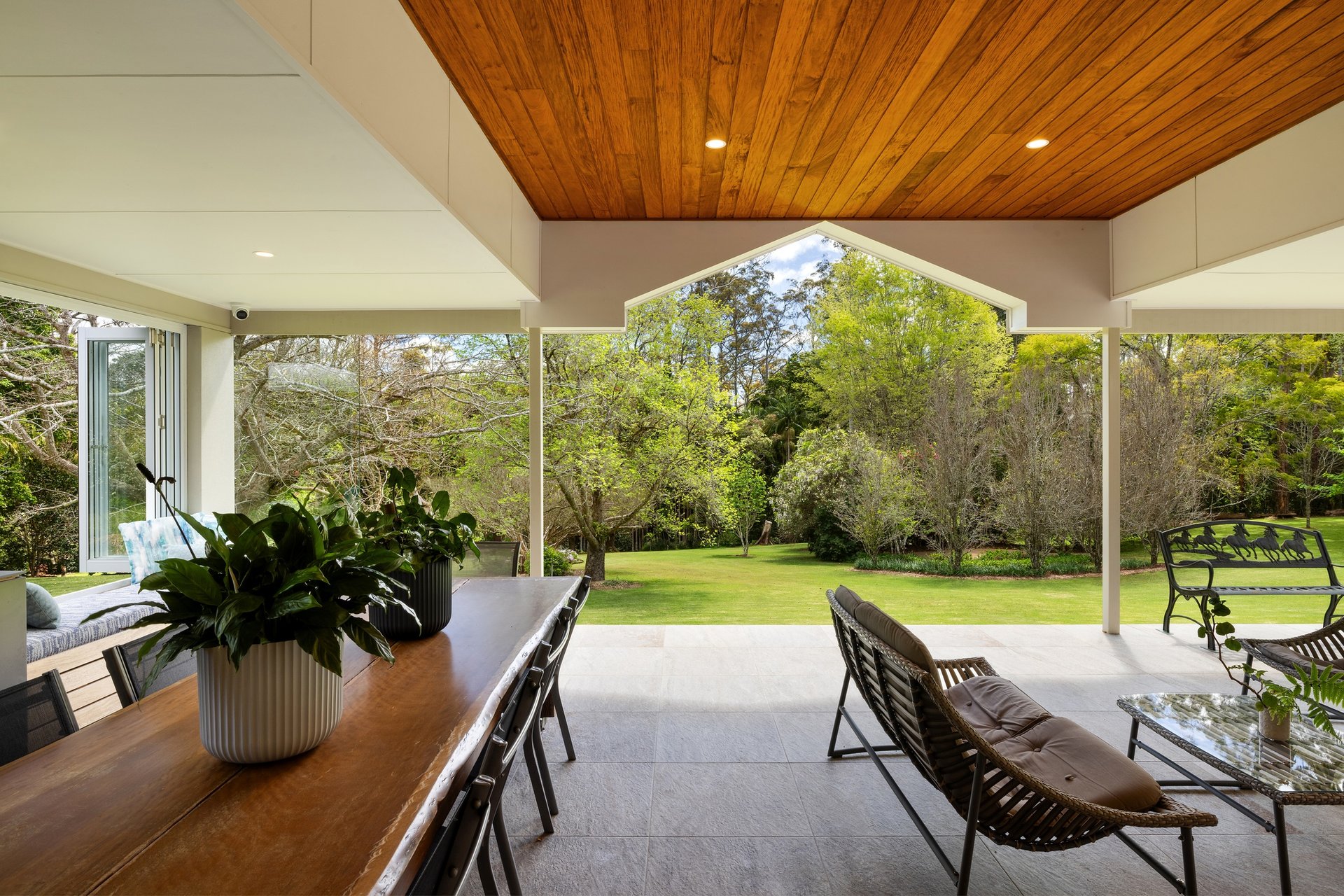 37 Yuulong Road Tamborine Mountain