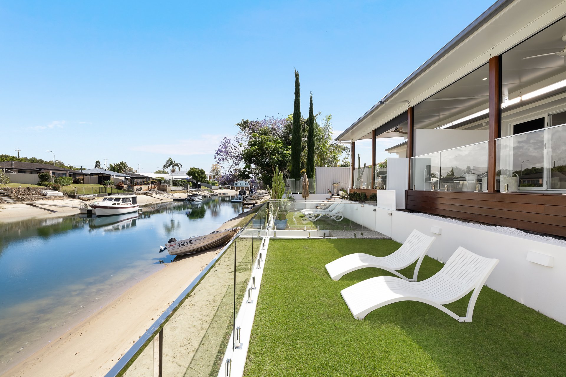 1/17 Key West Broadbeach Waters
