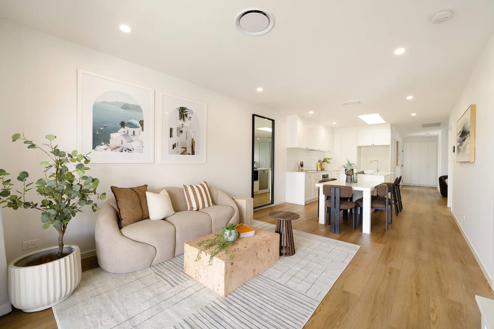 1/17 Key West Broadbeach Waters