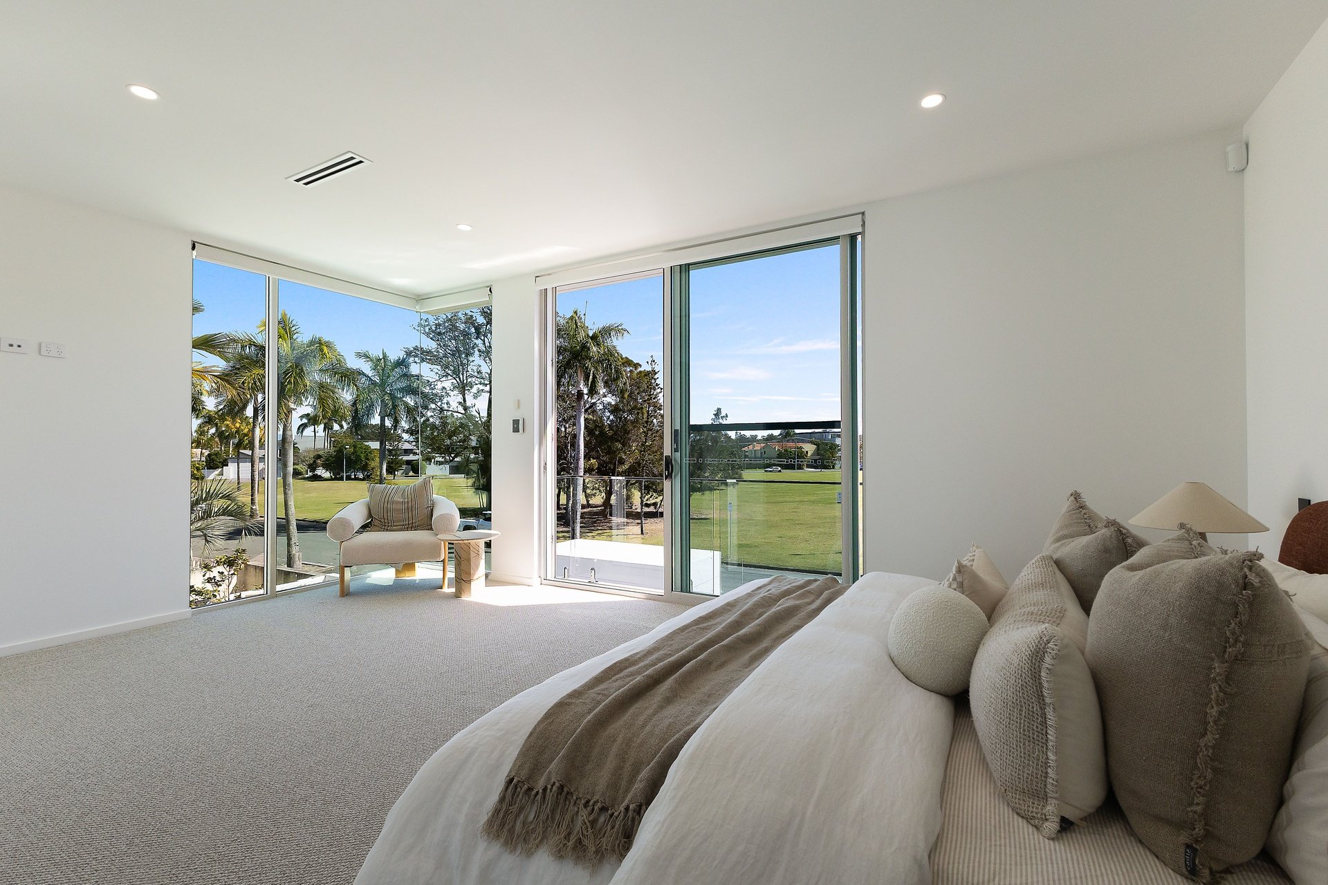 32 Southern Cross Drive Surfers Paradise