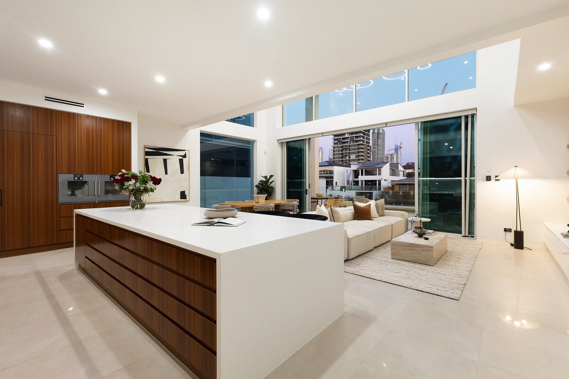 32 Southern Cross Drive Surfers Paradise