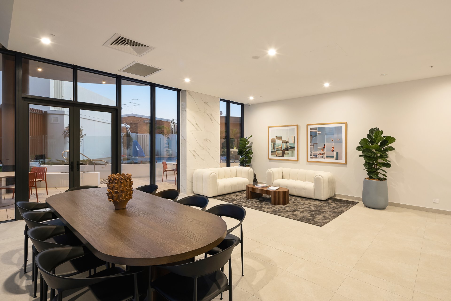 1306/36-42 Stanhill Drive Chevron Island