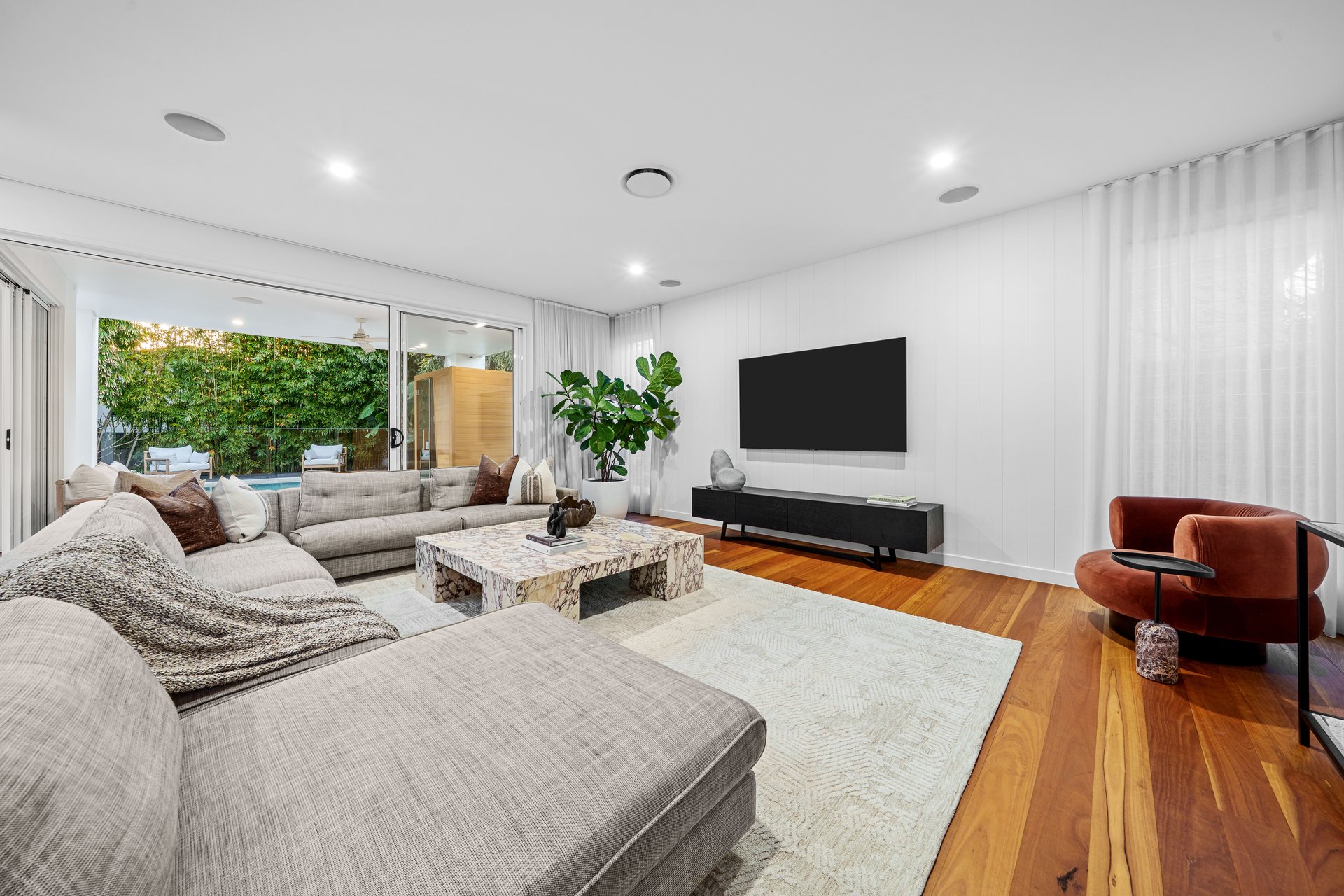 27 Acanthus Avenue Burleigh Heads