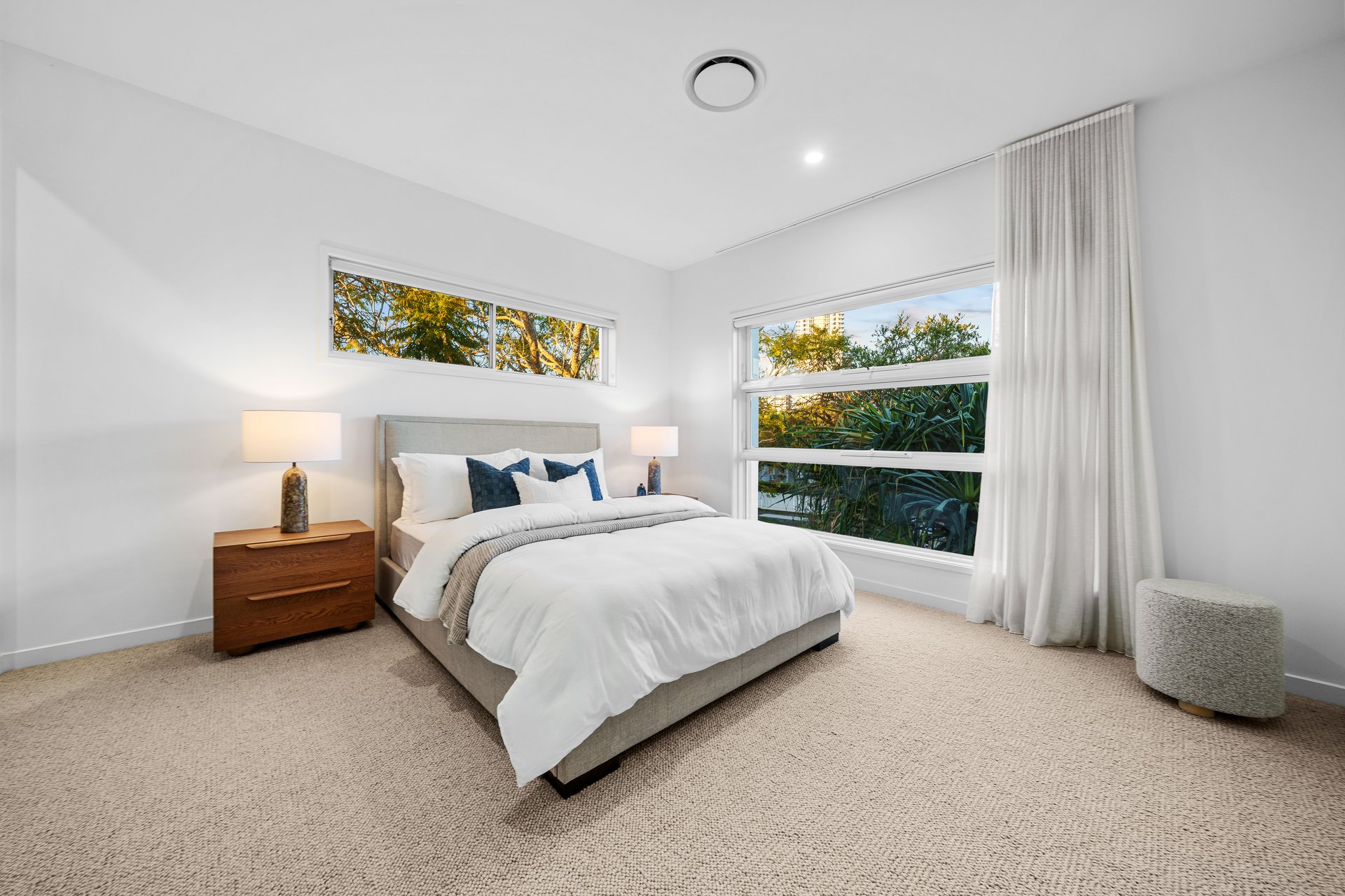 27 Acanthus Avenue Burleigh Heads
