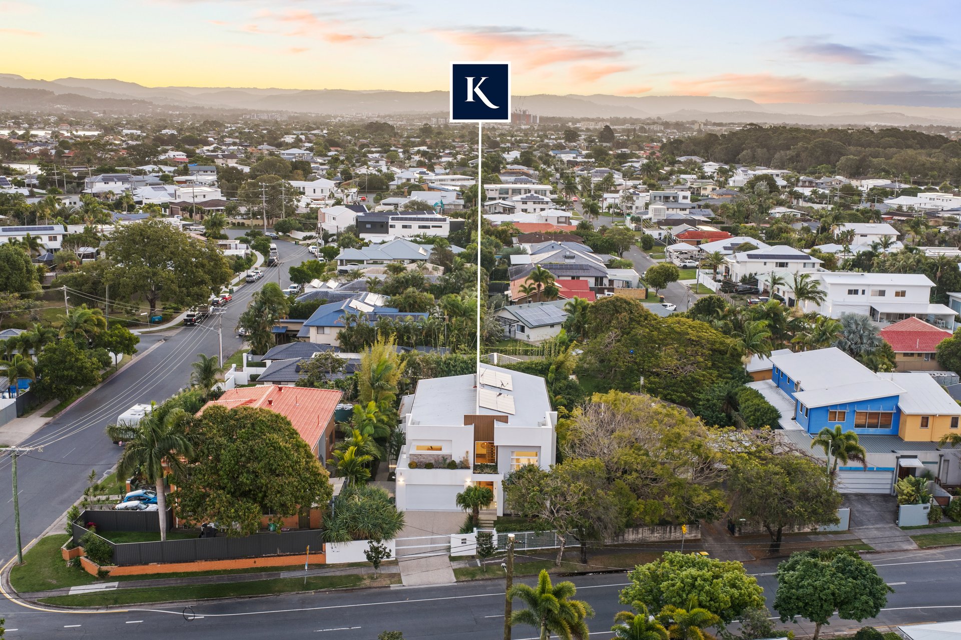 27 Acanthus Avenue Burleigh Heads