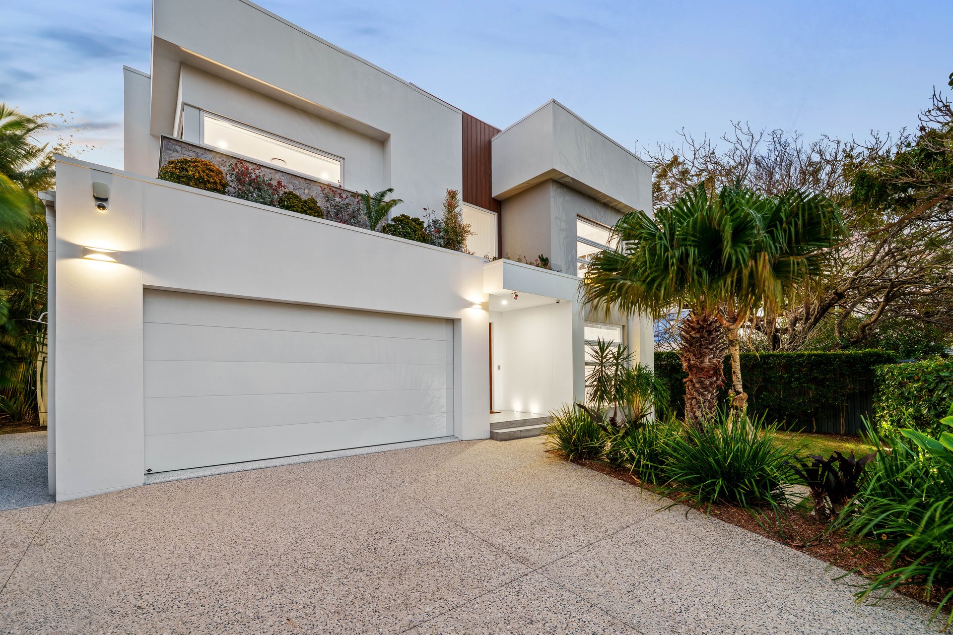 27 Acanthus Avenue Burleigh Heads