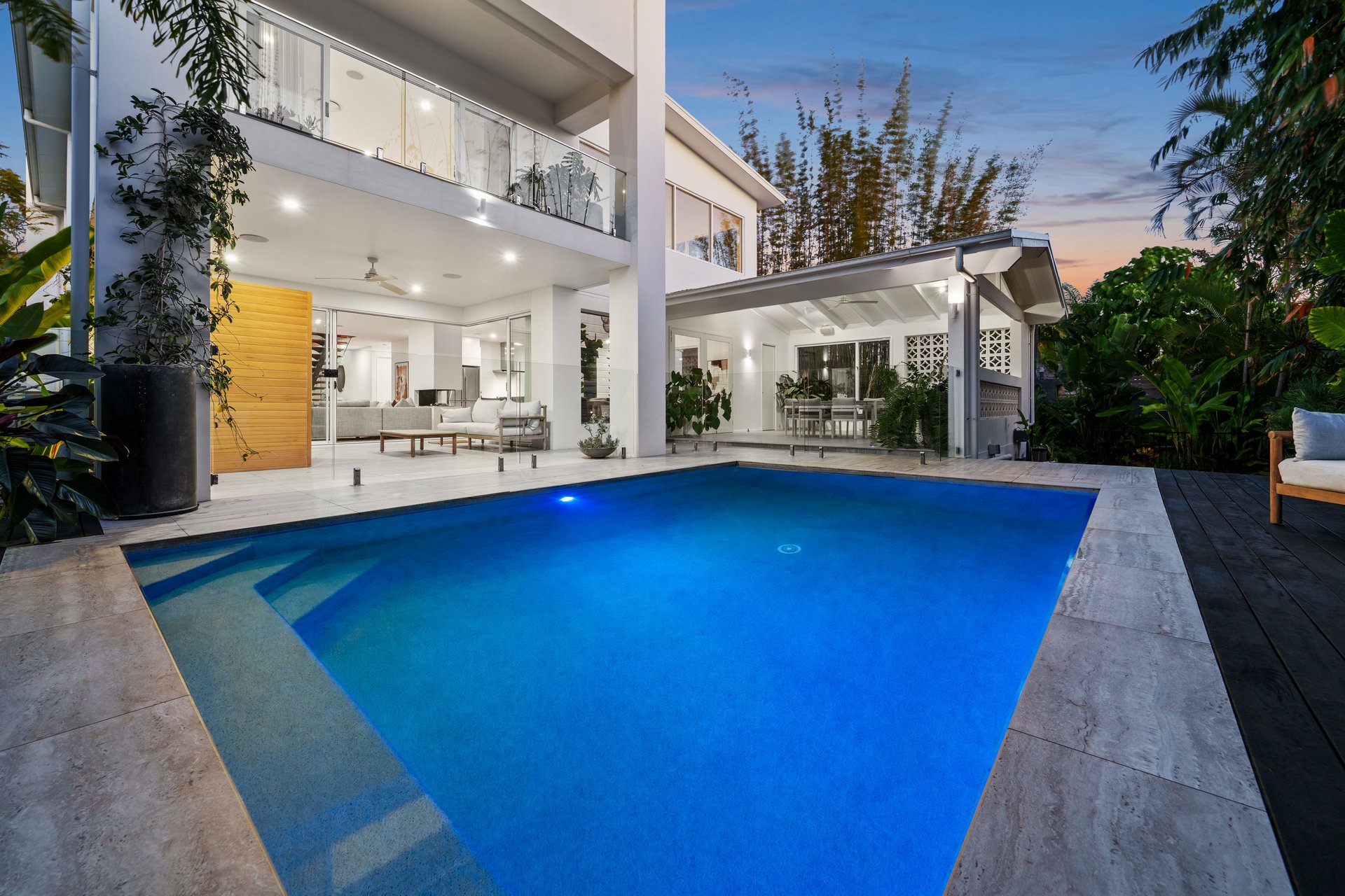 27 Acanthus Avenue Burleigh Heads